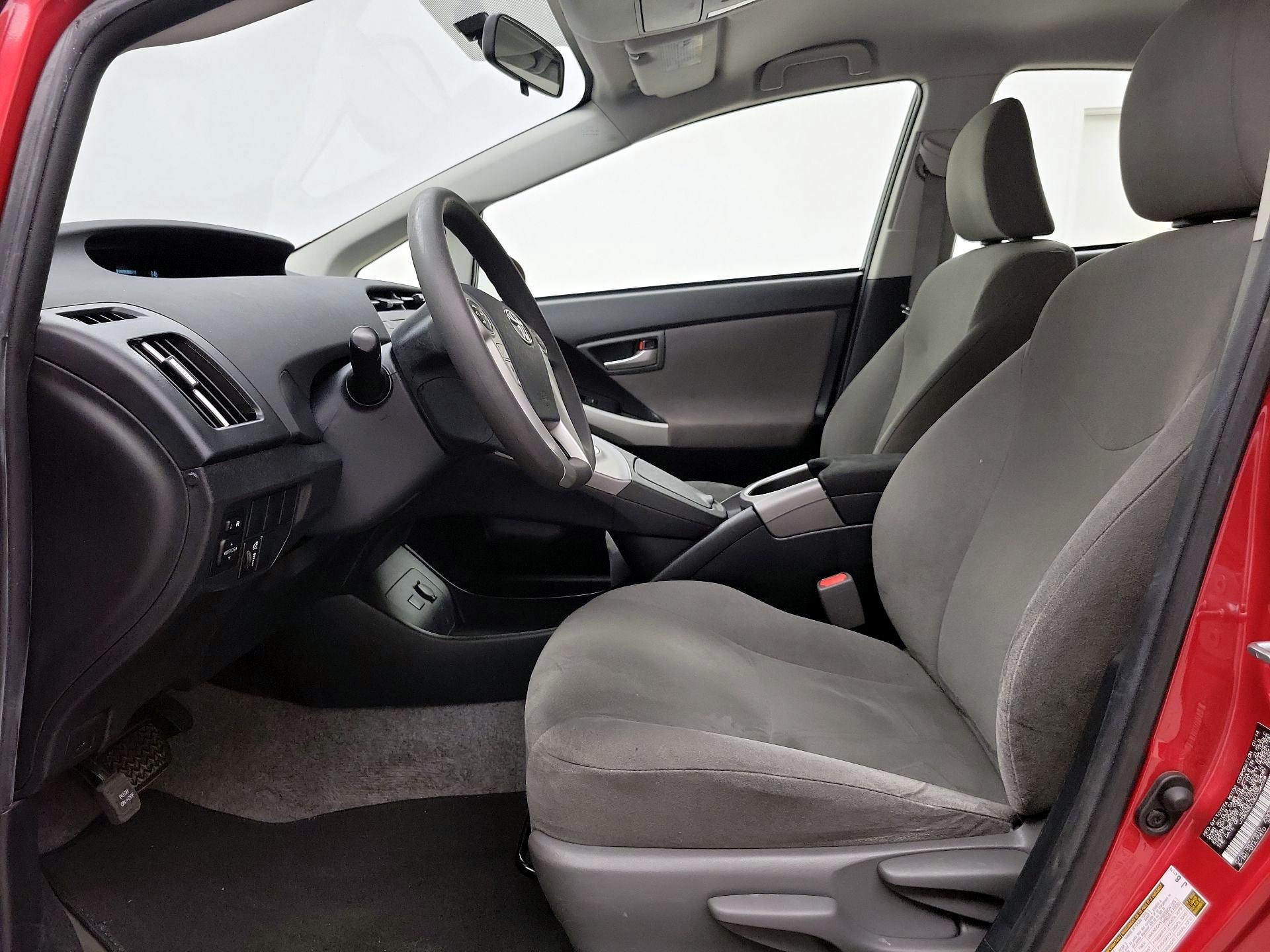 Thumbnail: 2014 Toyota Prius - 11