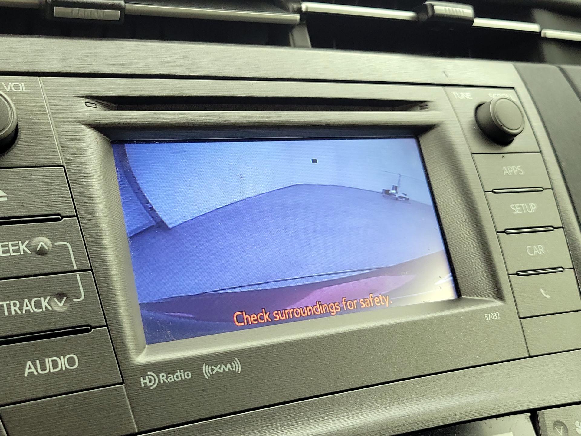 Thumbnail: 2014 Toyota Prius - 14