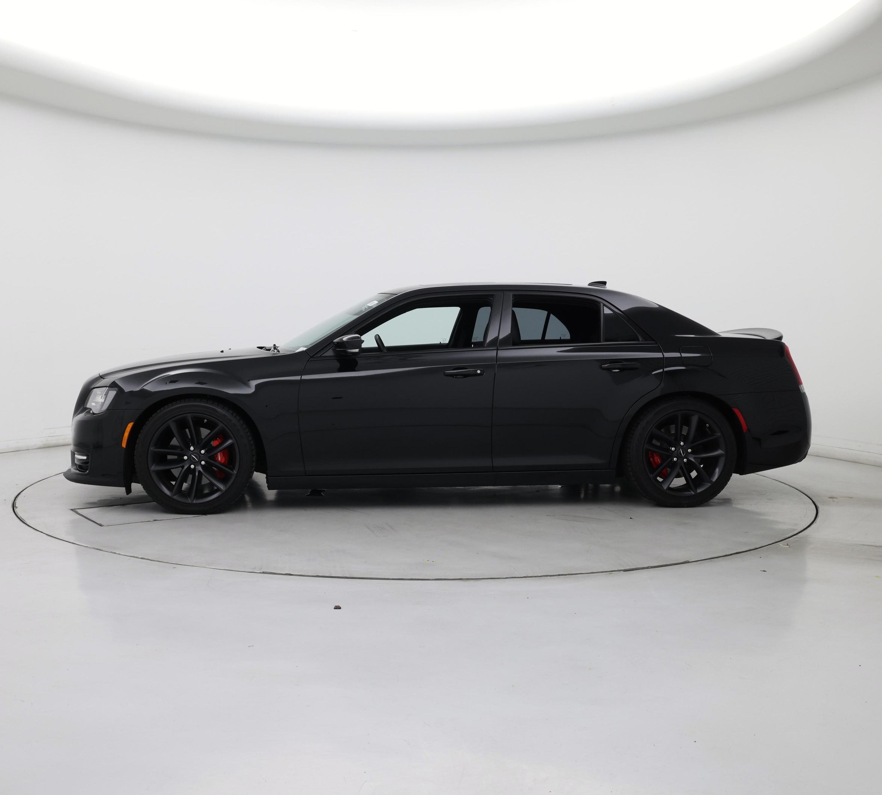 Thumbnail: 2023 Chrysler 300 - 3