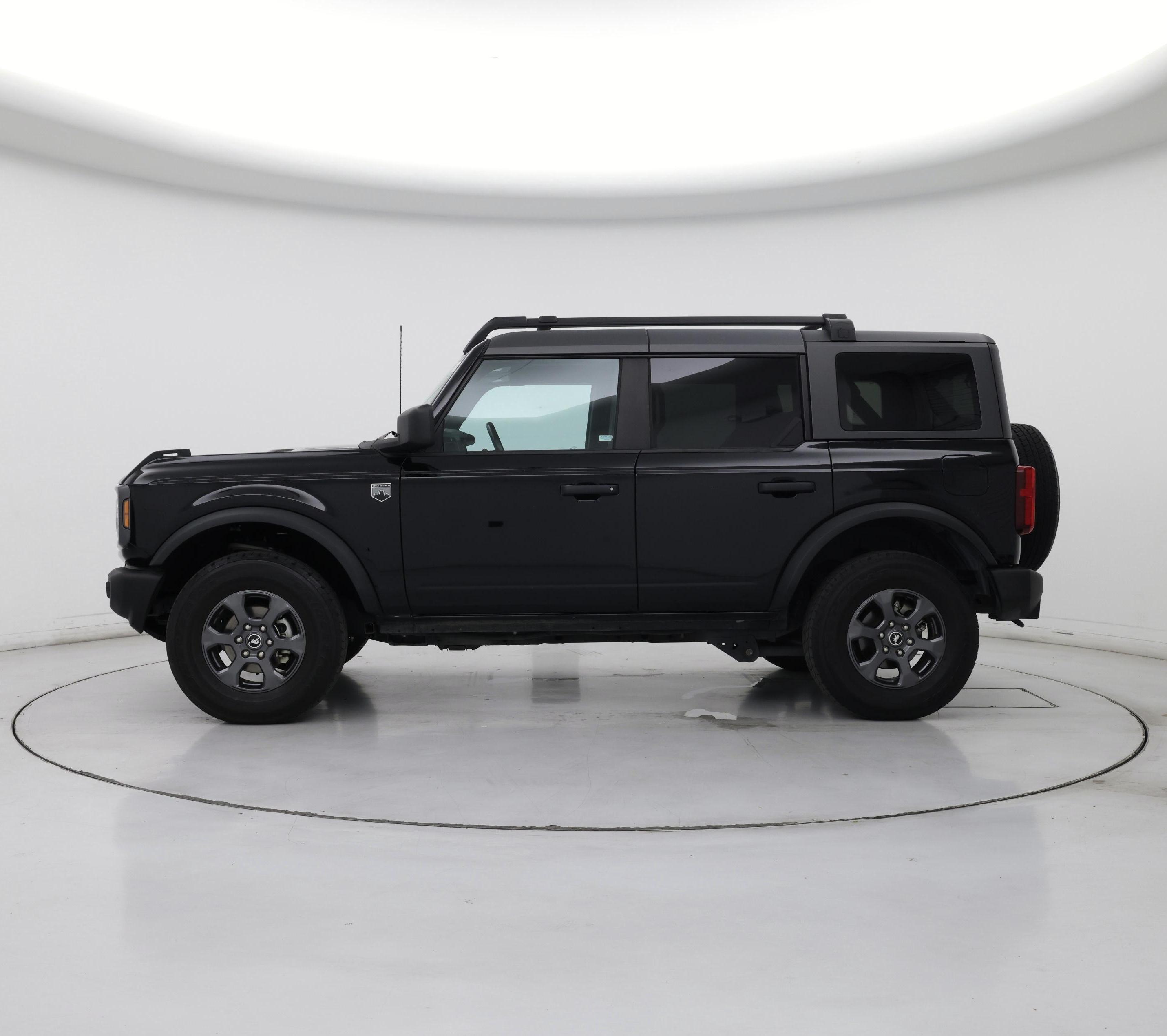 Thumbnail: 2021 Ford Bronco - 3
