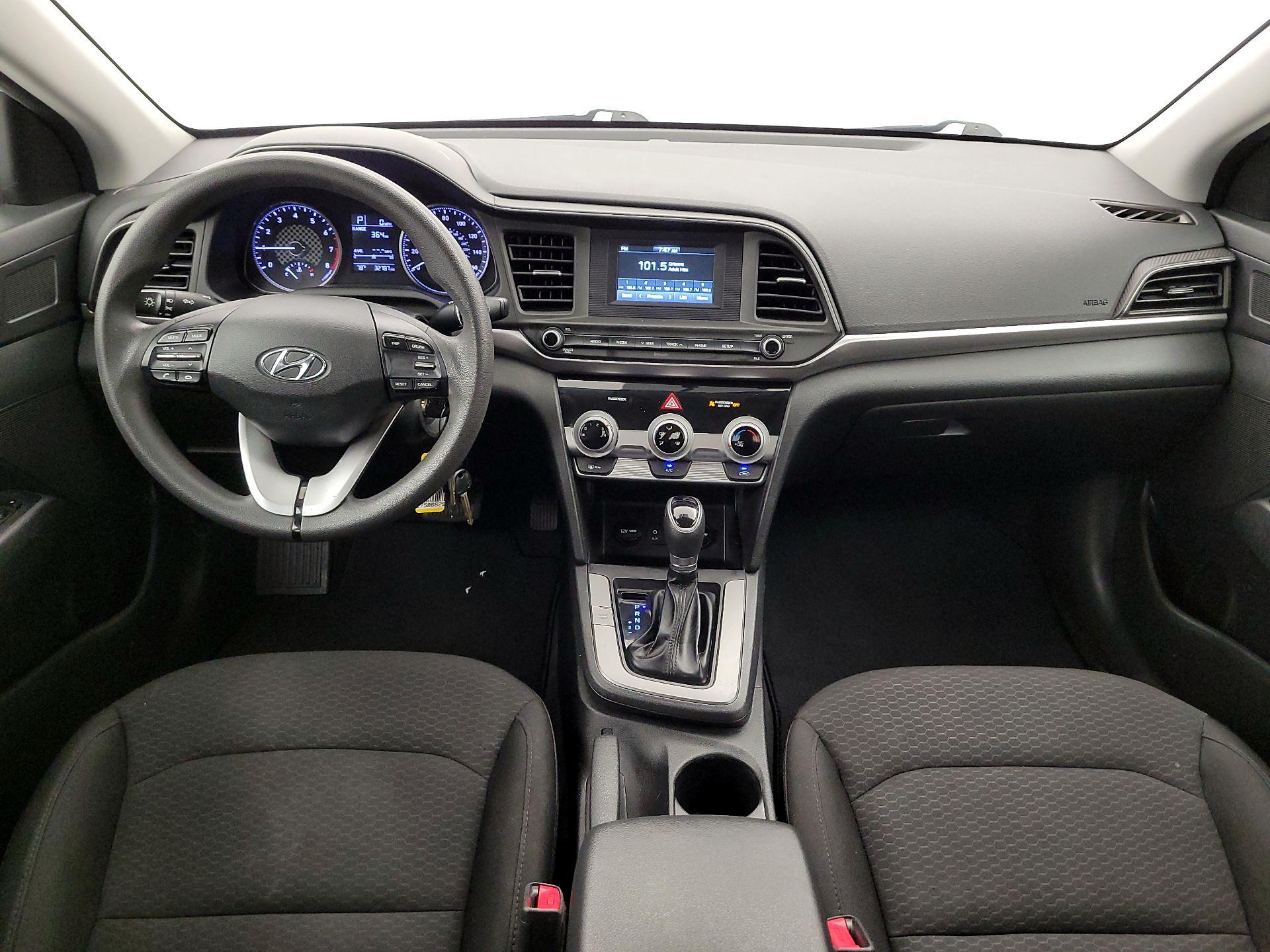 Thumbnail: 2019 Hyundai Elantra - 9