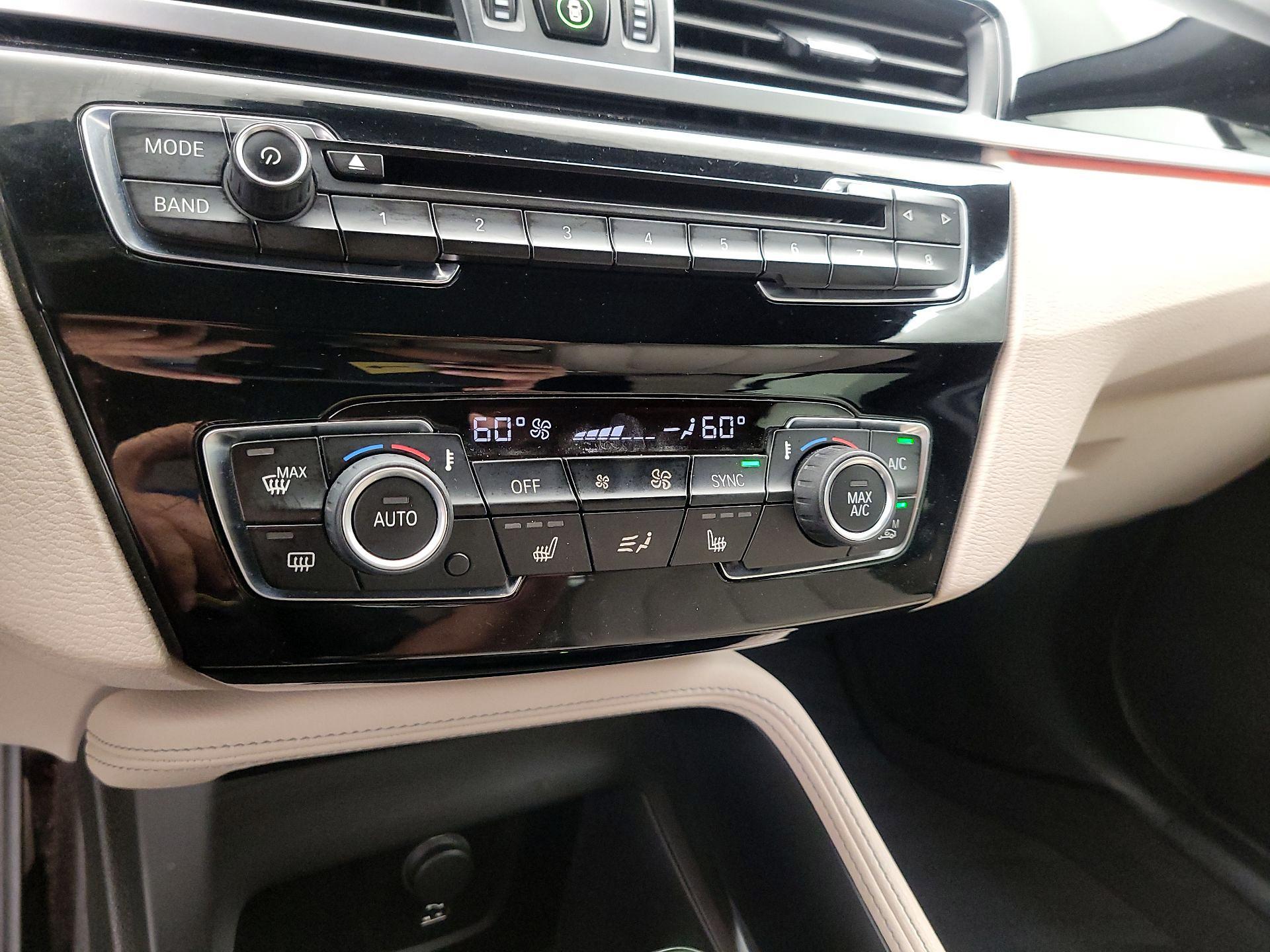 Thumbnail: 2019 BMW X1 - 17