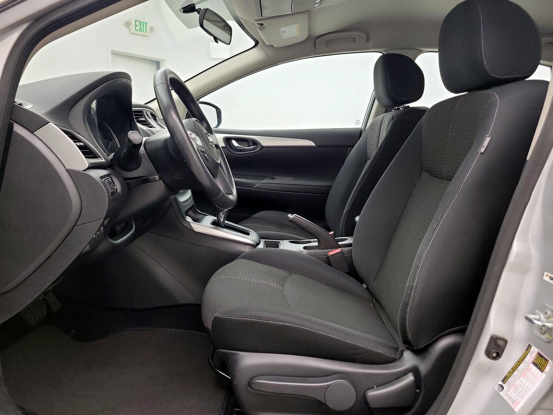 Thumbnail: 2018 Nissan Sentra - 11
