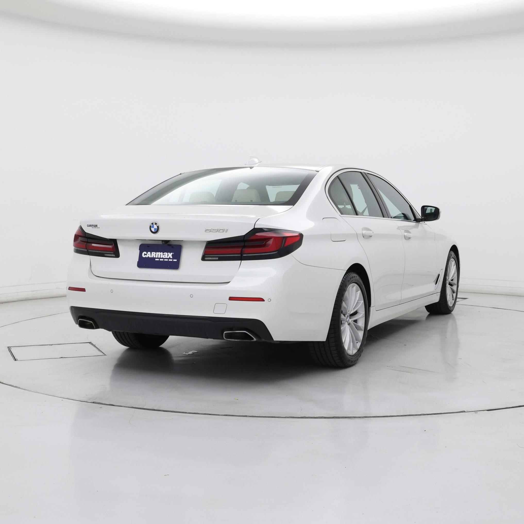 Thumbnail: 2023 BMW 5 Series - 8