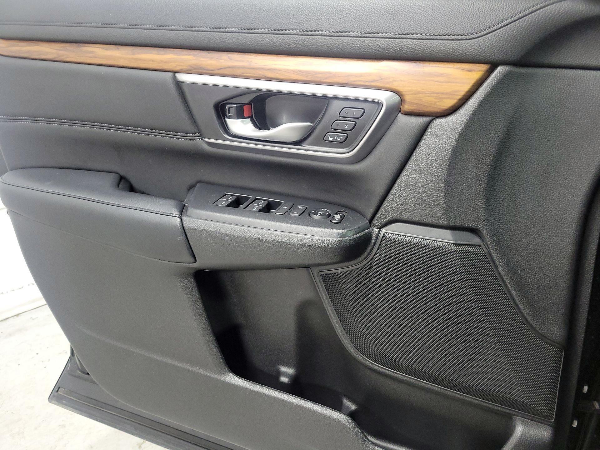 Thumbnail: 2019 Honda CR-V - 12