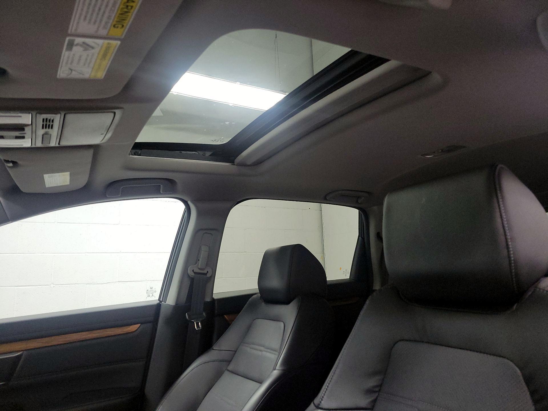 Thumbnail: 2019 Honda CR-V - 18