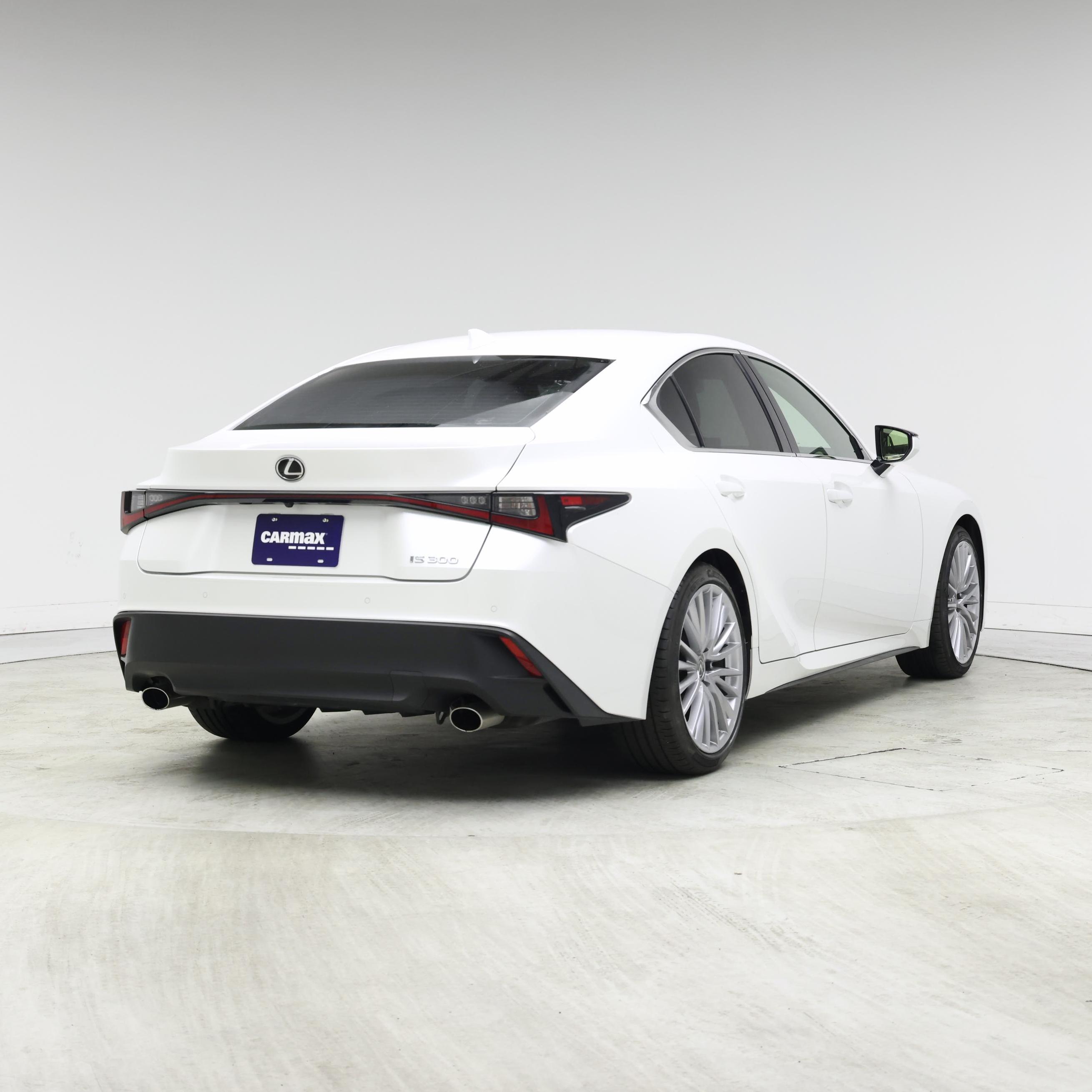 Thumbnail: 2022 Lexus IS - 8