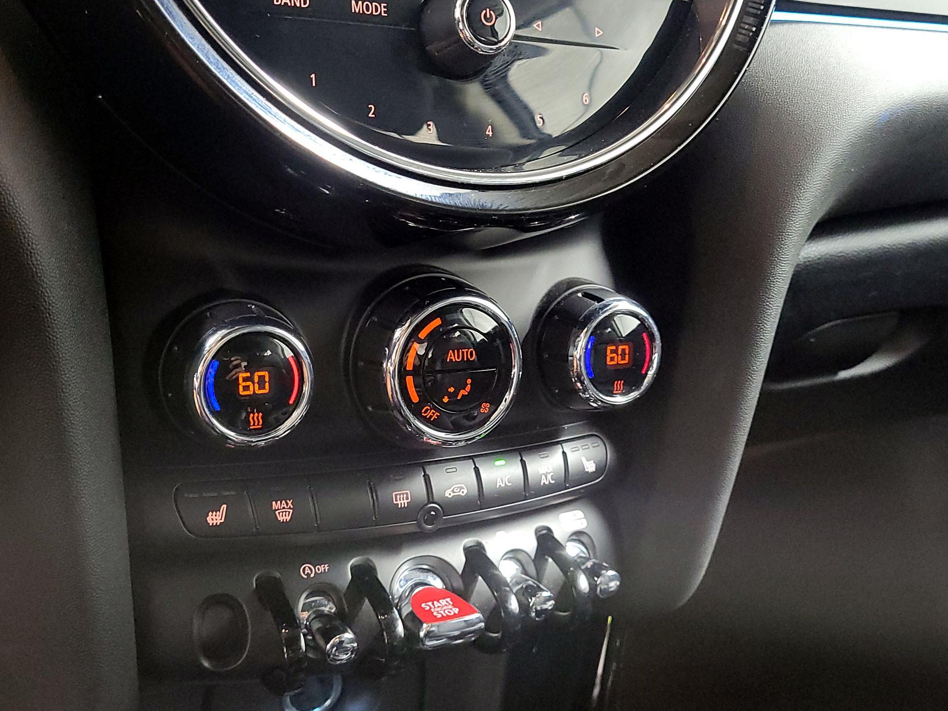 Thumbnail: 2023 MINI Cooper Hardtop - 16