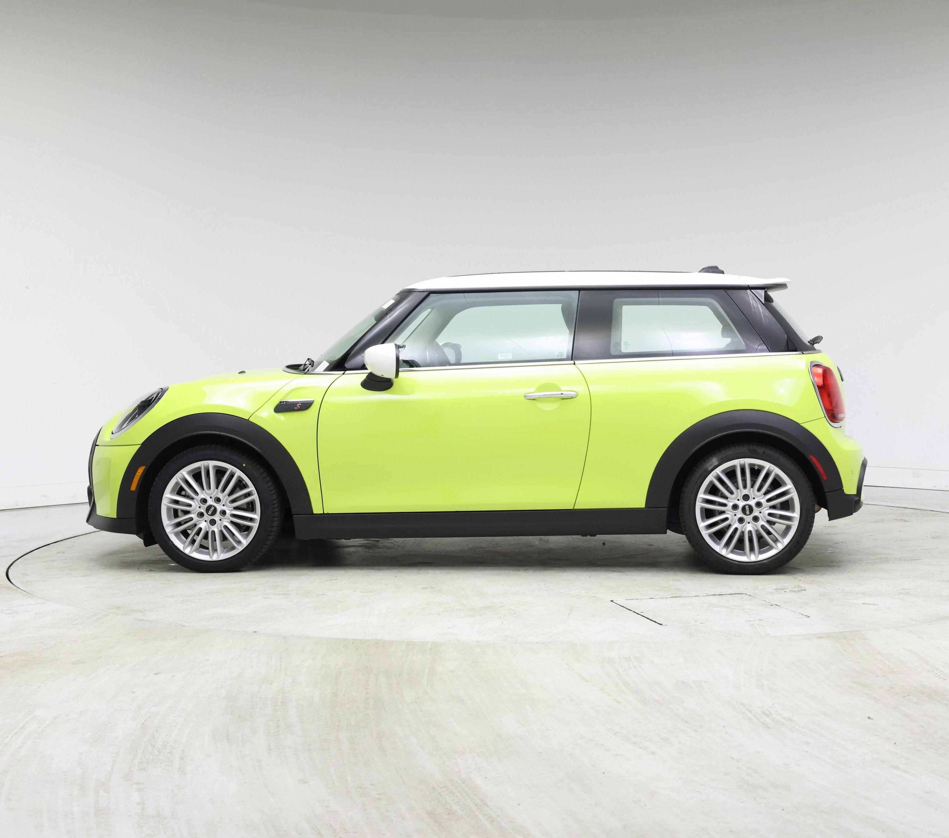 Thumbnail: 2023 MINI Cooper Hardtop - 3