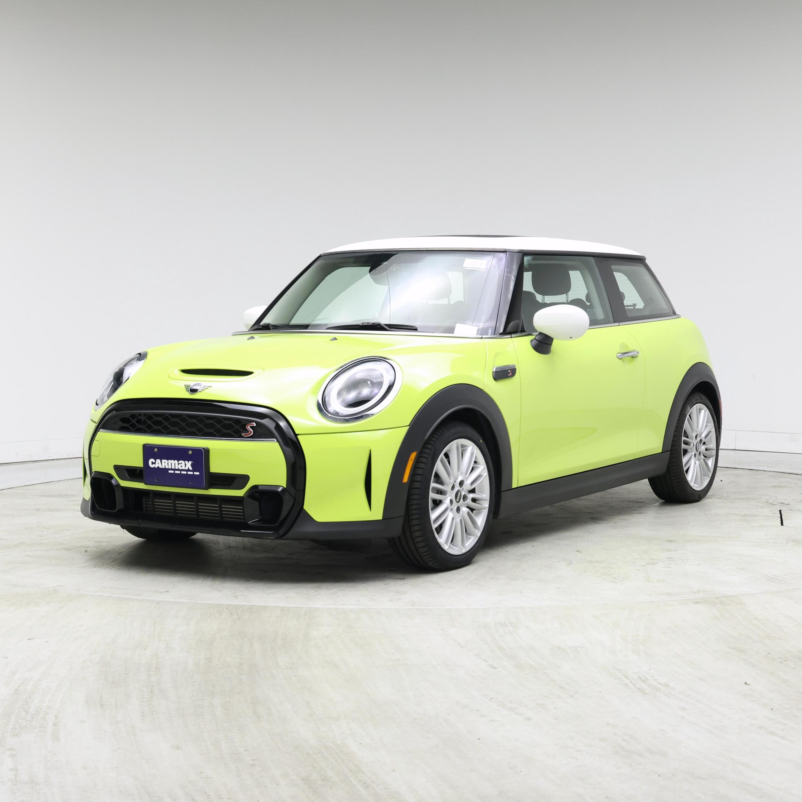 Thumbnail: 2023 MINI Cooper Hardtop - 4