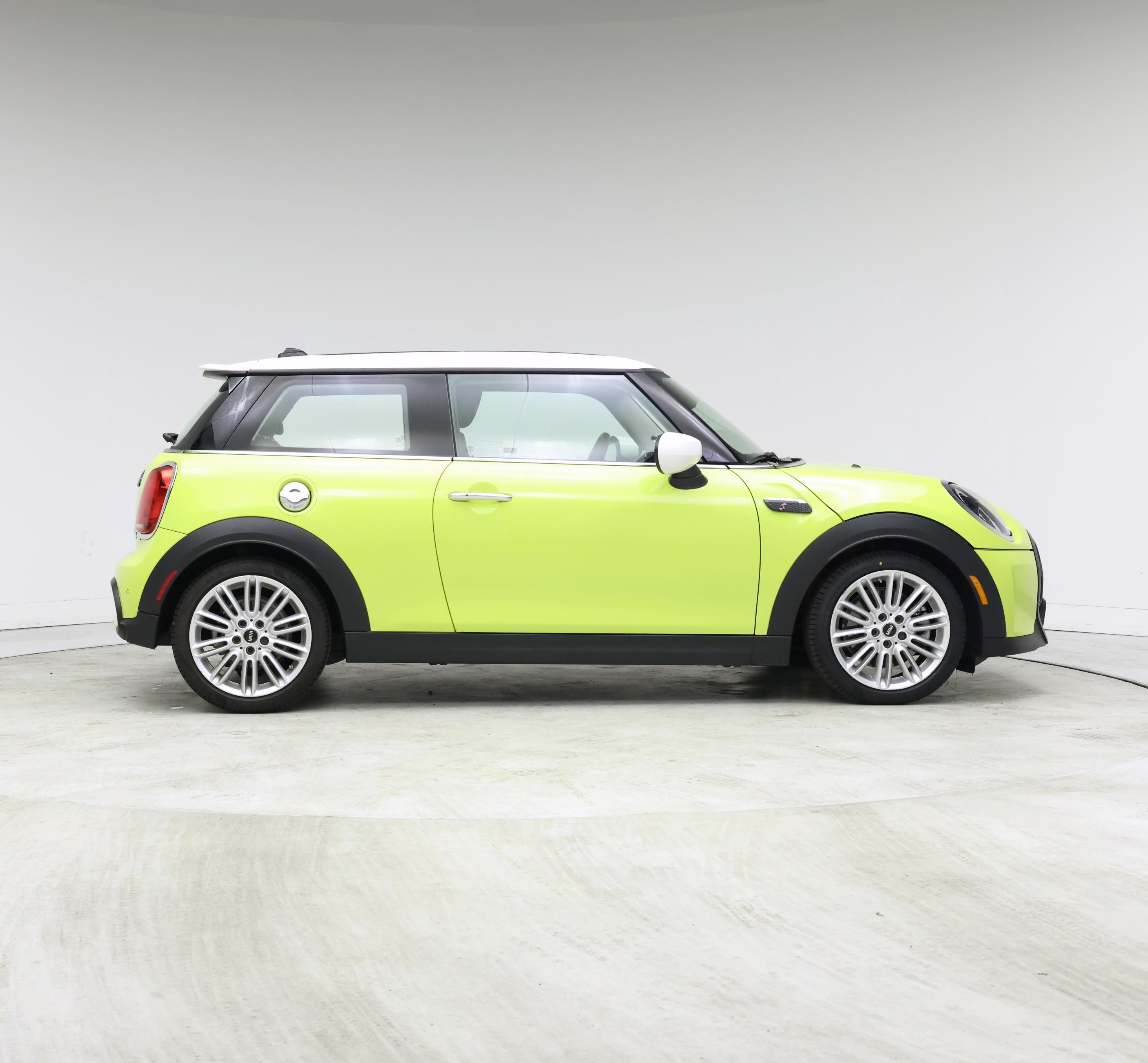 Thumbnail: 2023 MINI Cooper Hardtop - 7