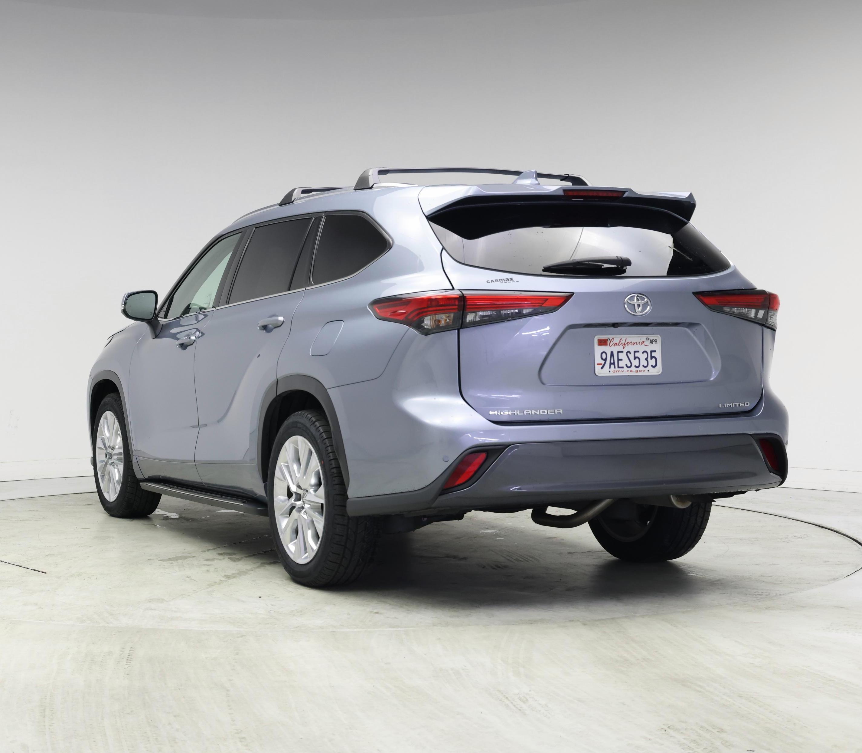 Thumbnail: 2021 Toyota Highlander - 2