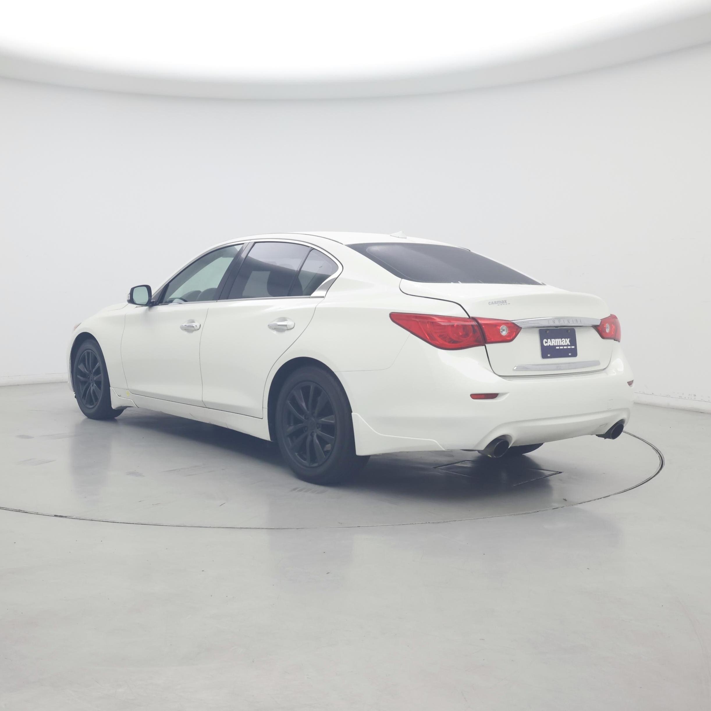 Thumbnail: 2016 INFINITI Q50 - 2