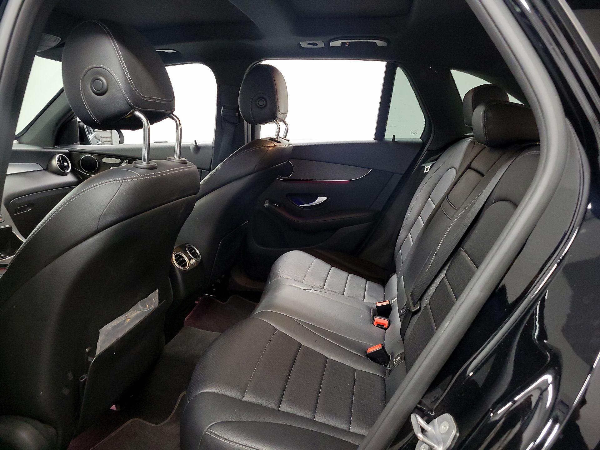 Thumbnail: 2020 Mercedes-Benz GLC - 17