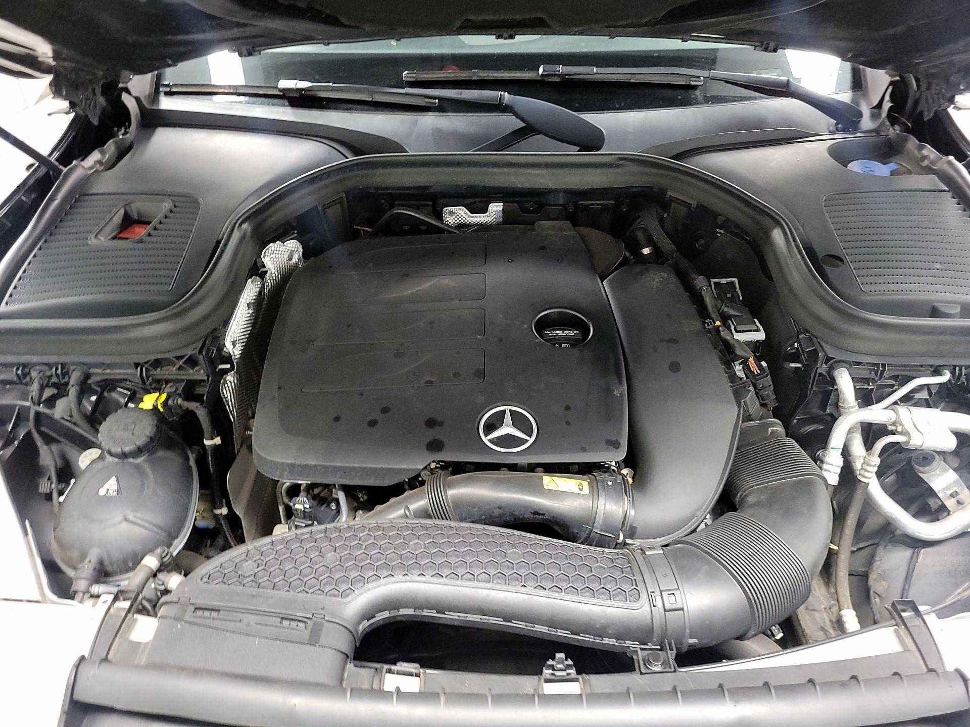 Thumbnail: 2020 Mercedes-Benz GLC - 19