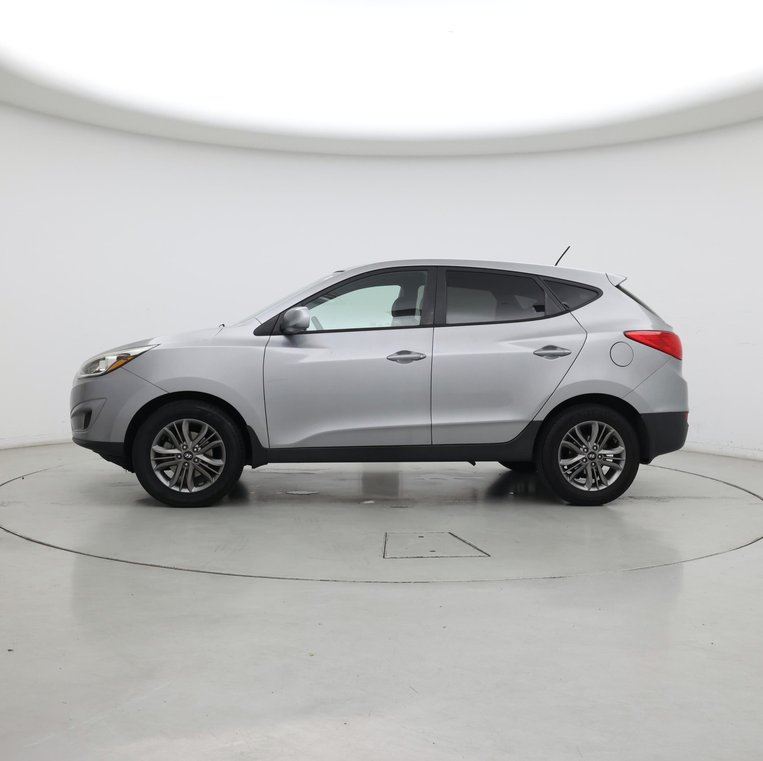 Thumbnail: 2014 Hyundai Tucson - 3
