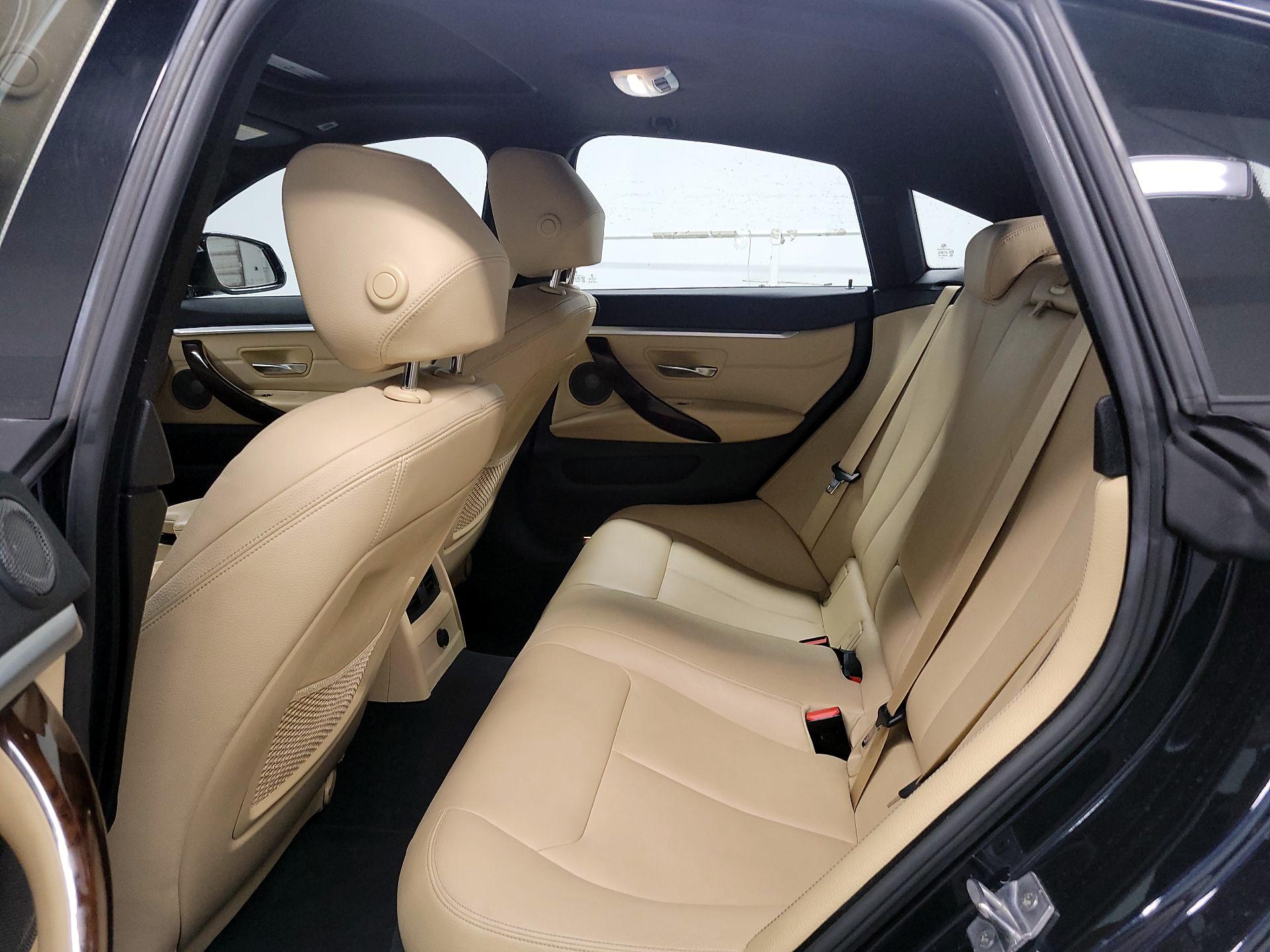 Thumbnail: 2019 BMW 4 Series - 17