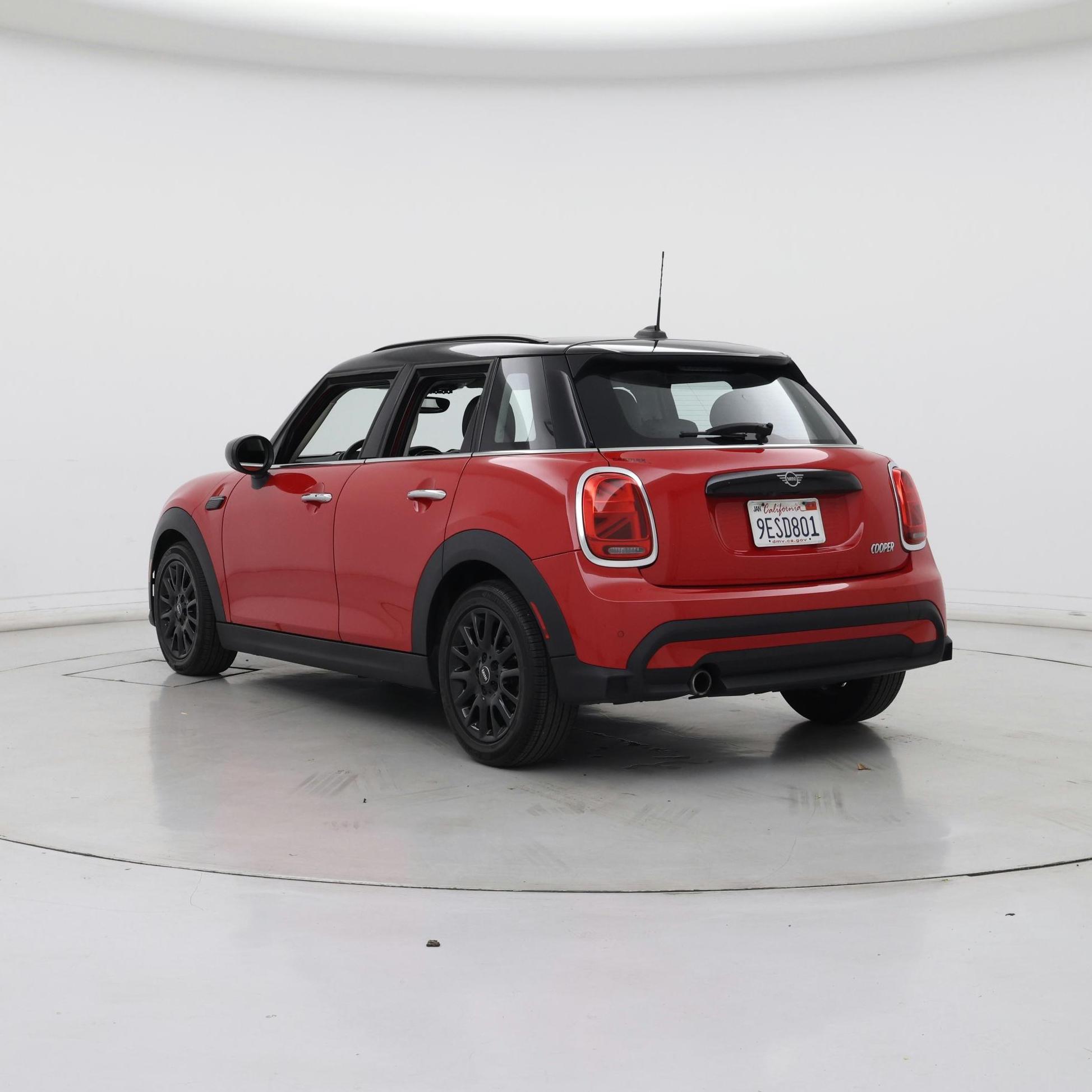 Thumbnail: 2023 MINI Cooper Hardtop - 2