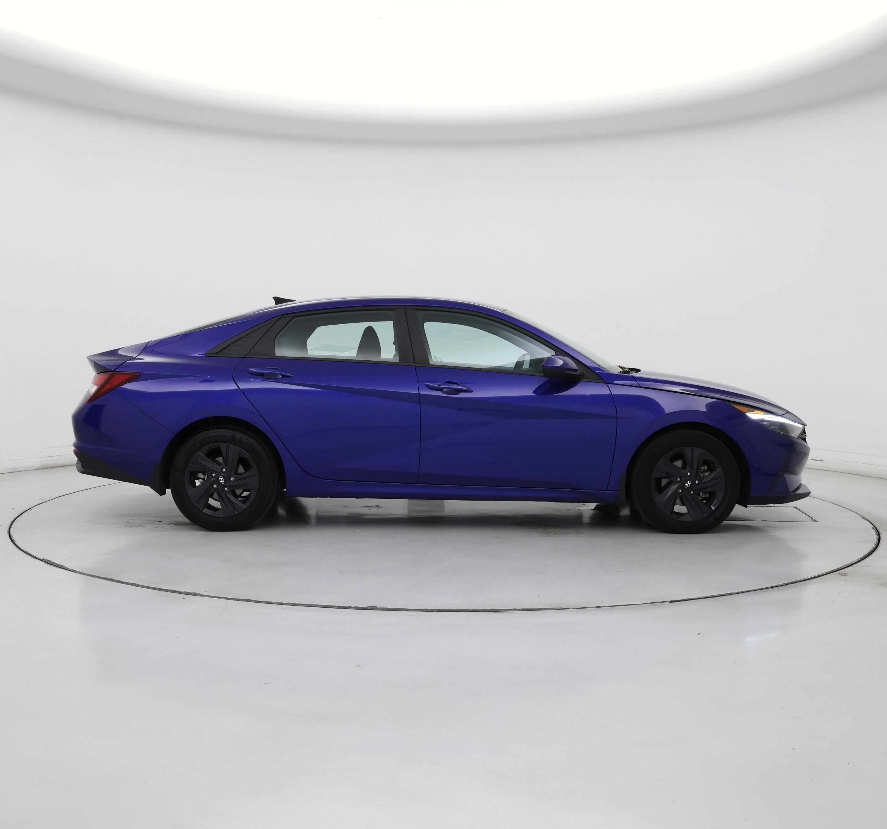 Thumbnail: 2023 Hyundai Elantra - 7