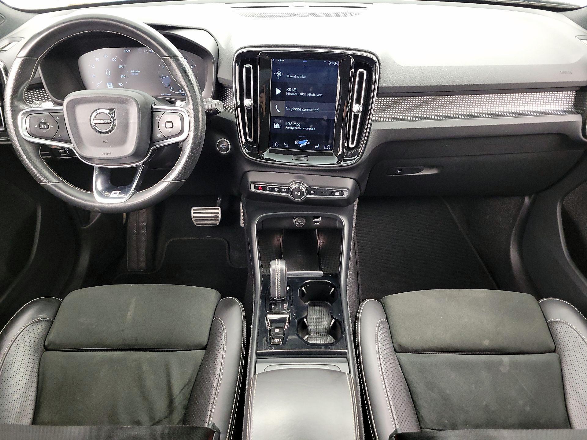 Thumbnail: 2020 Volvo XC40 - 9
