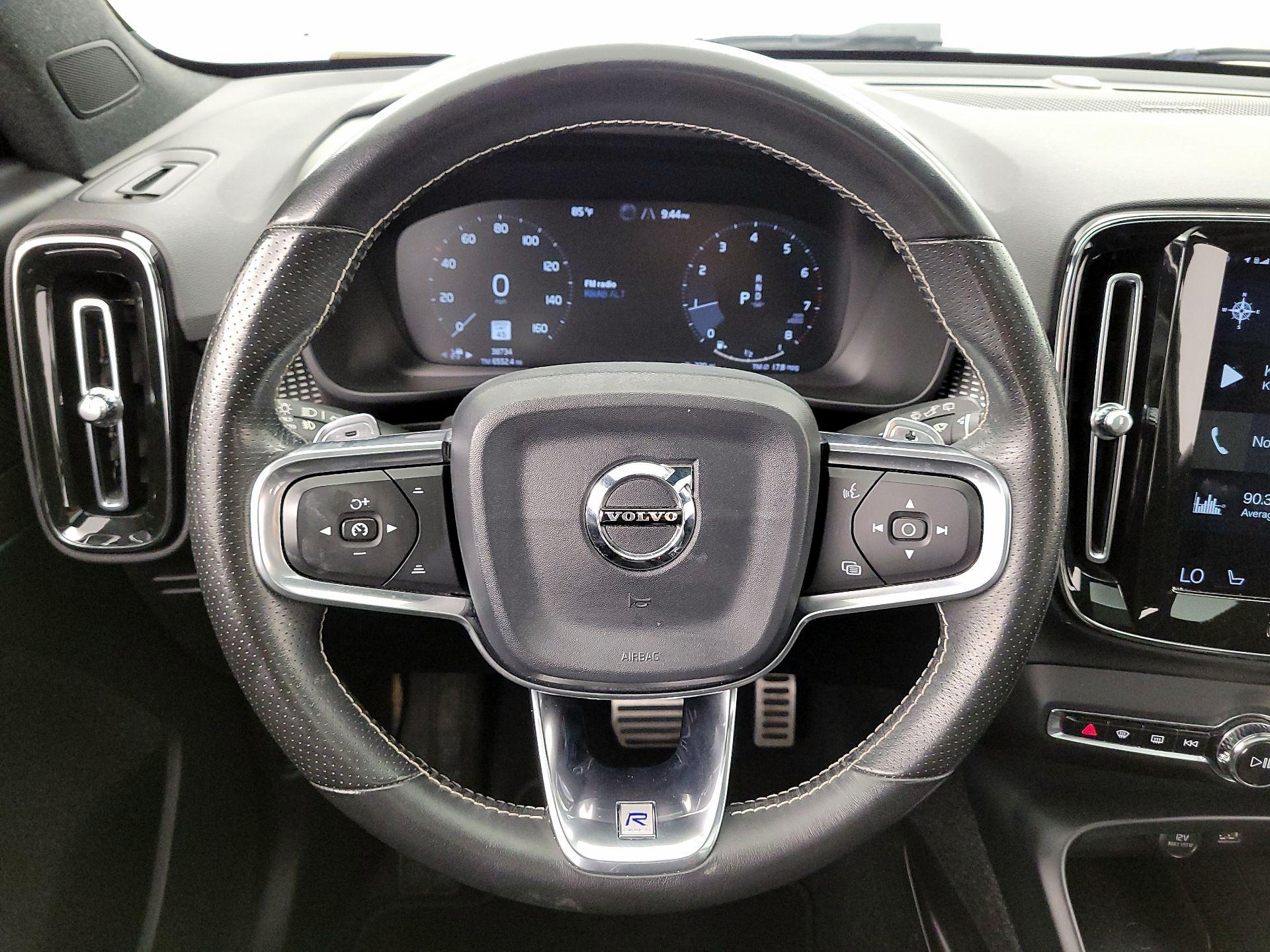 Thumbnail: 2020 Volvo XC40 - 10