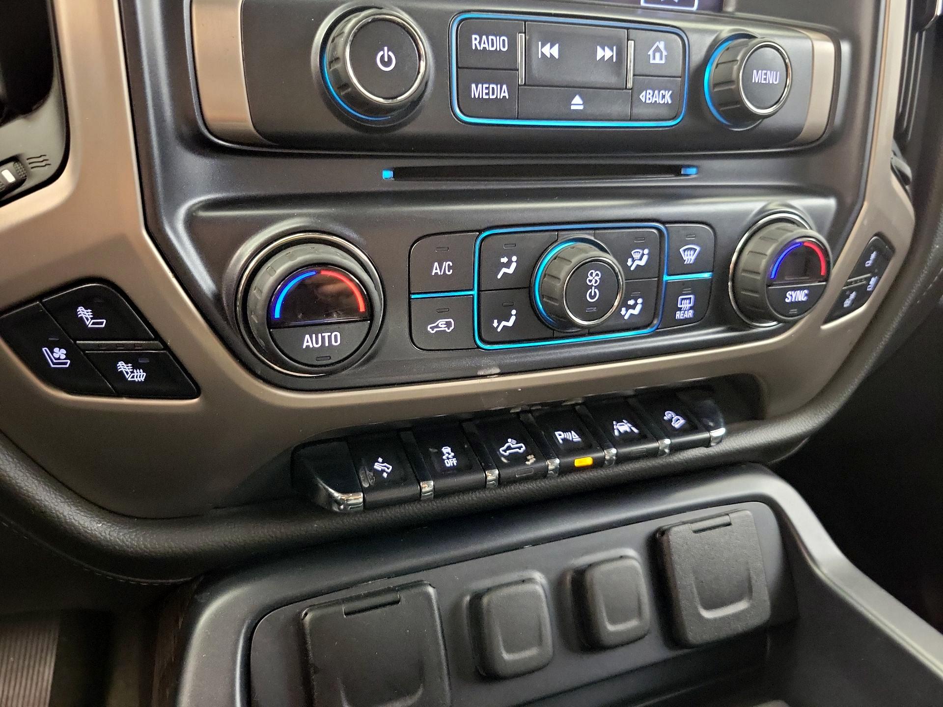 Thumbnail: 2017 GMC Sierra 1500 - 17