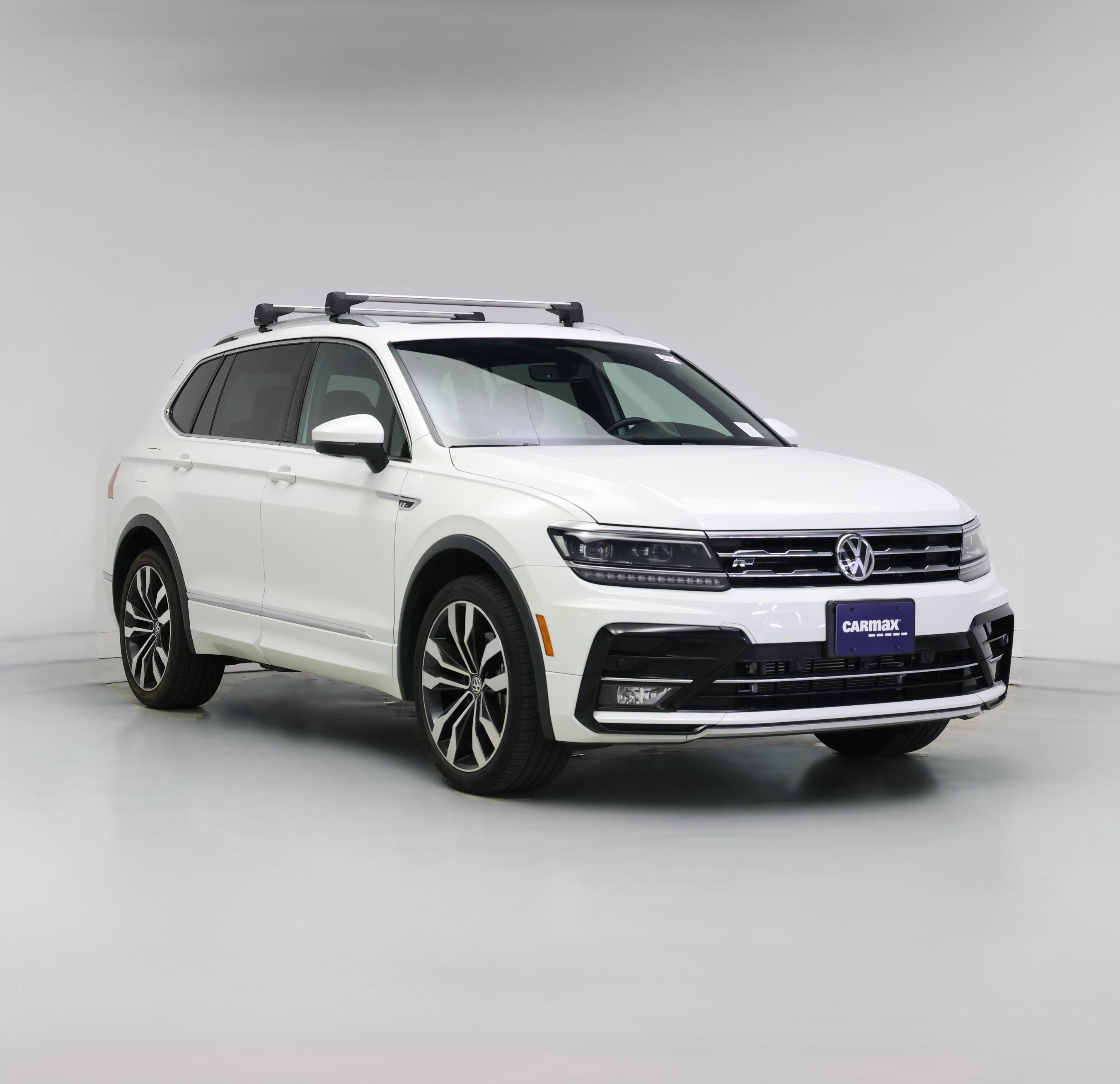 Thumbnail: 2021 Volkswagen Tiguan - 1