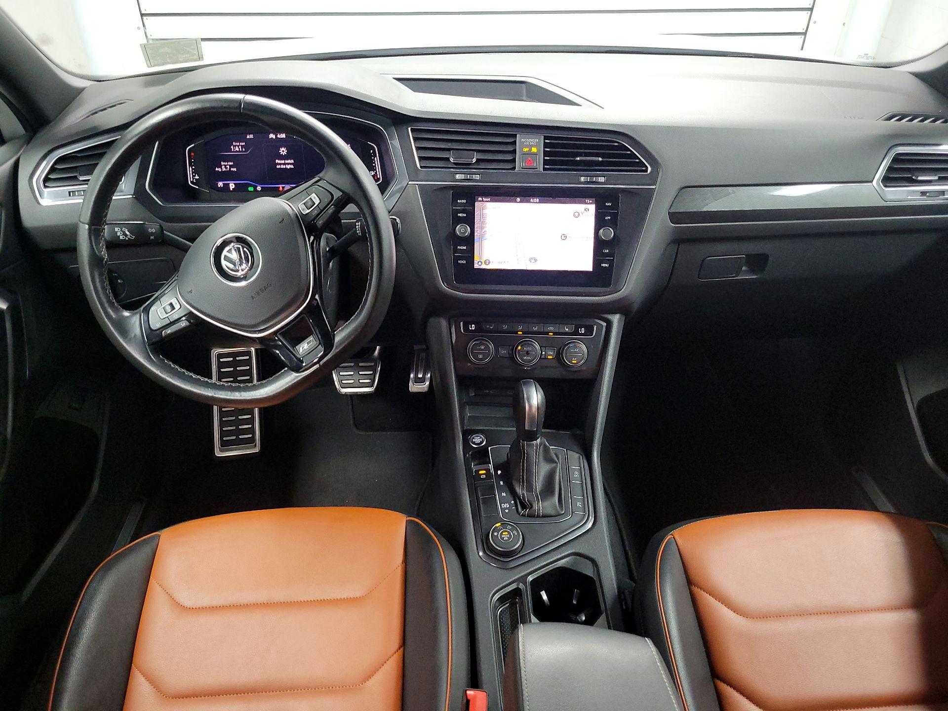 Thumbnail: 2021 Volkswagen Tiguan - 9