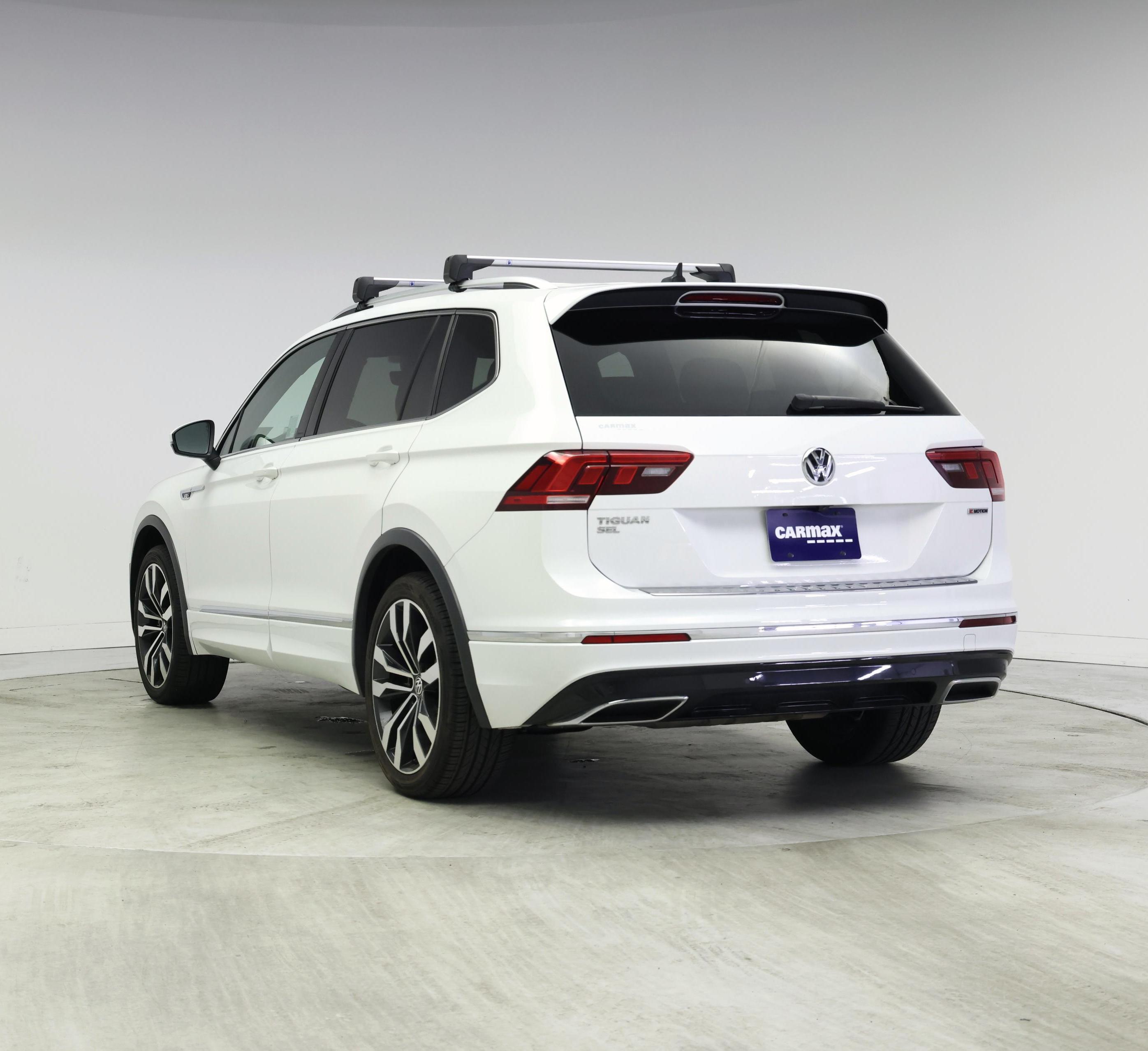 Thumbnail: 2021 Volkswagen Tiguan - 2