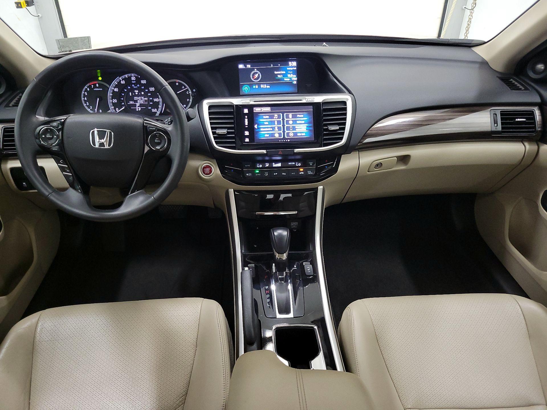 Thumbnail: 2016 Honda Accord - 9