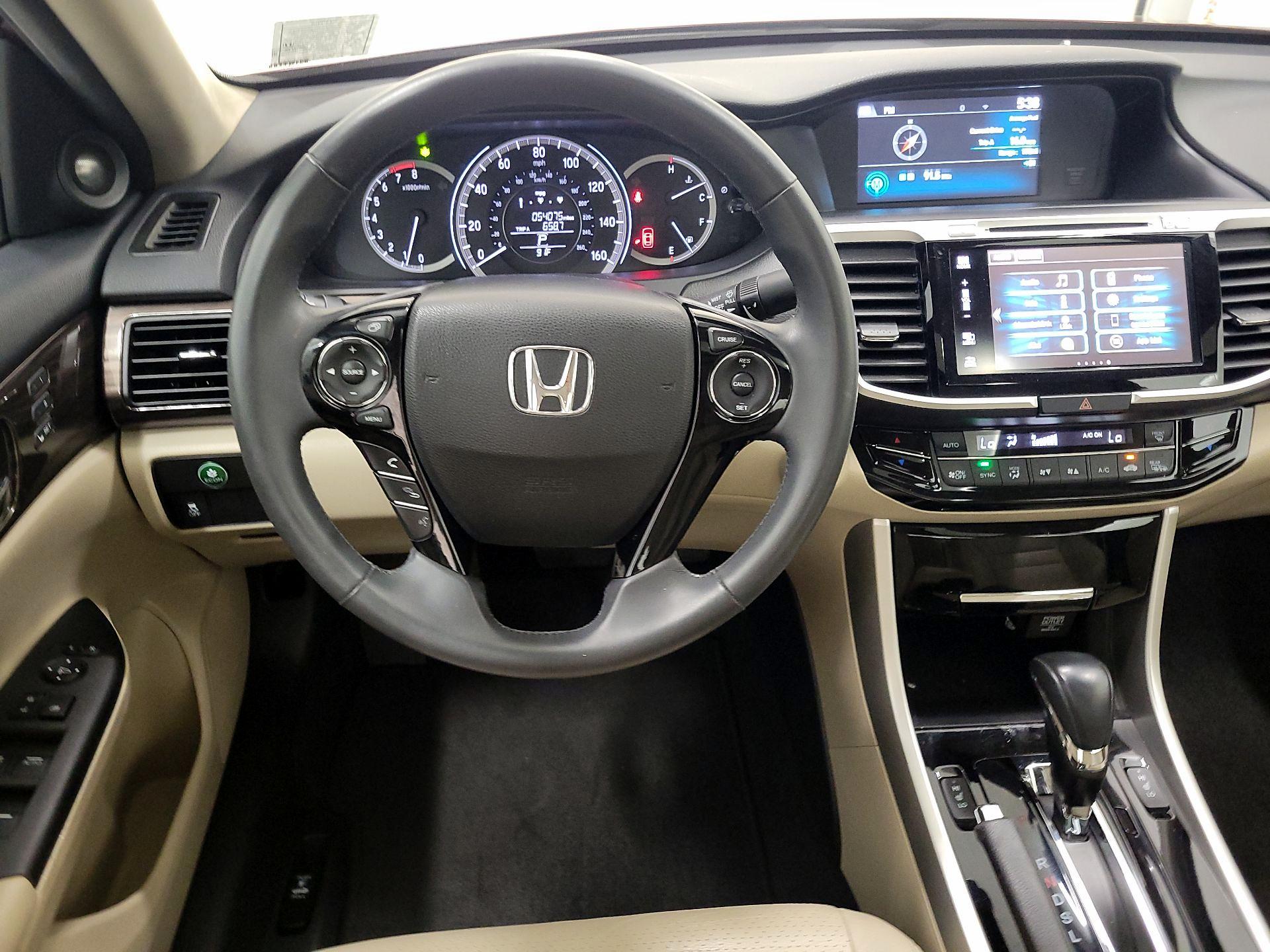 Thumbnail: 2016 Honda Accord - 10