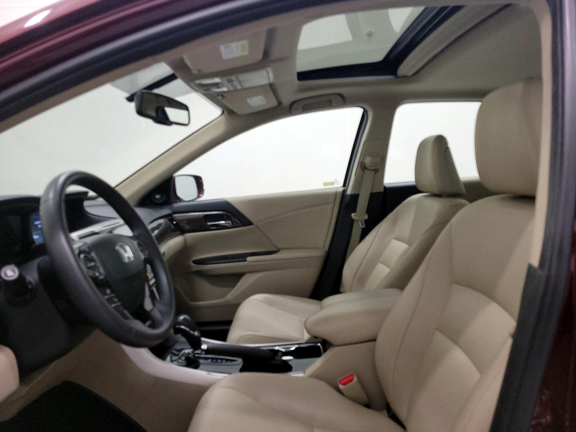 Thumbnail: 2016 Honda Accord - 19