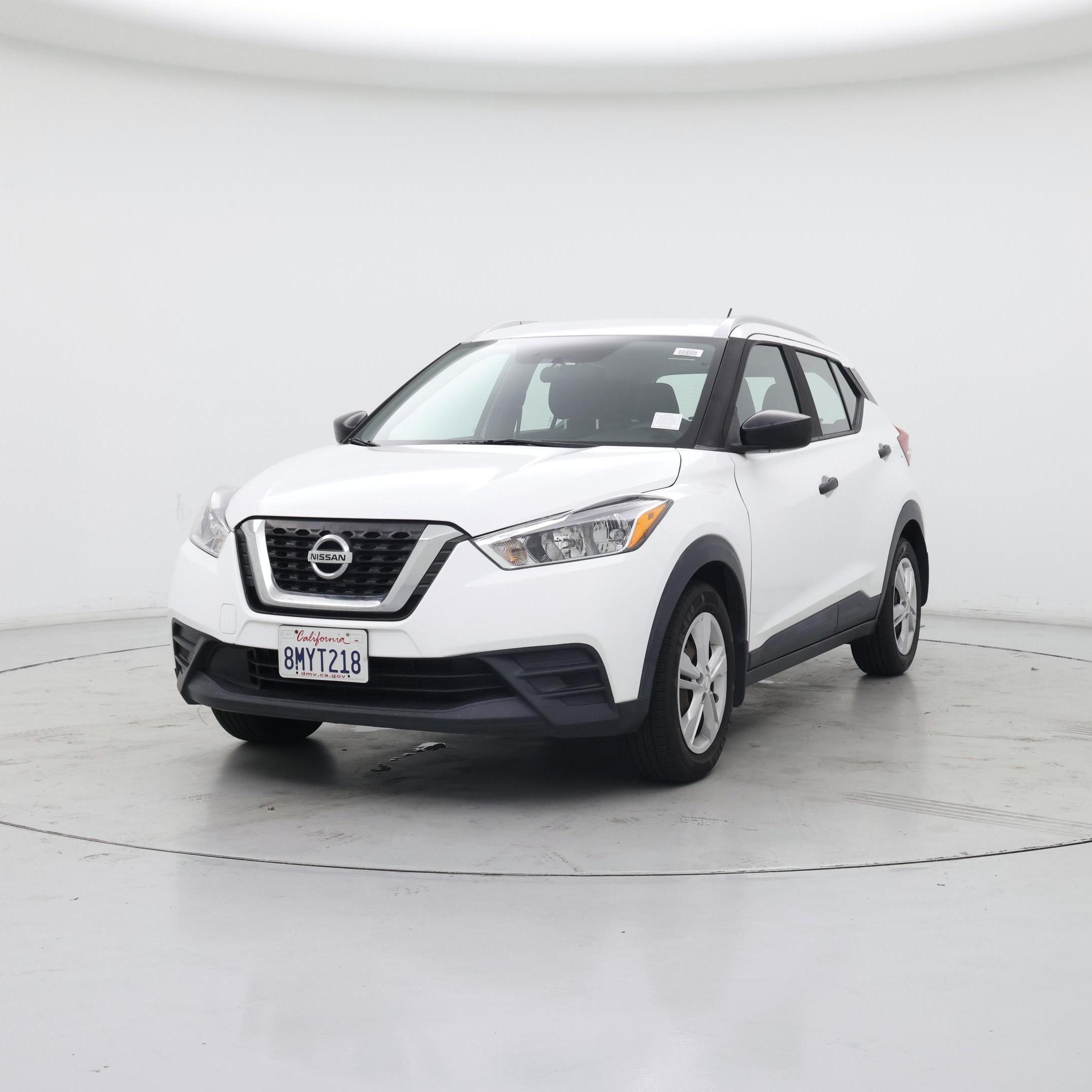 Thumbnail: 2018 Nissan Kicks - 4