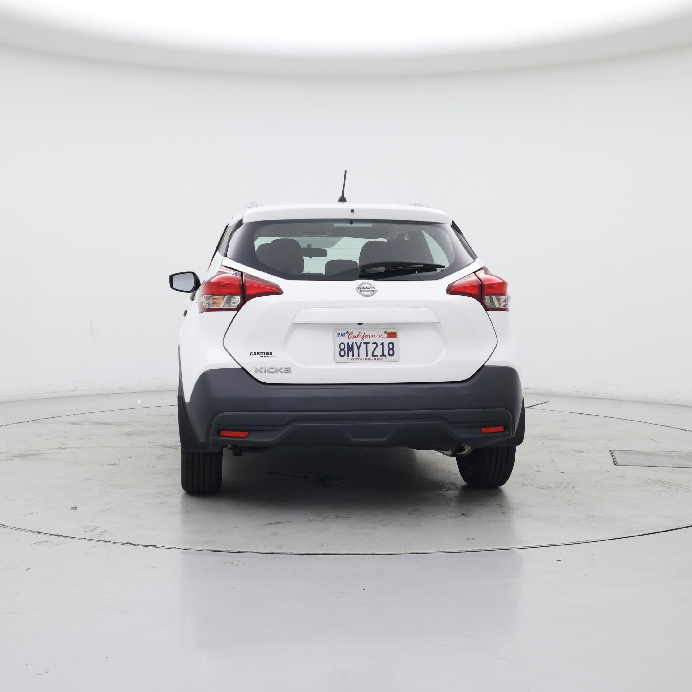 Thumbnail: 2018 Nissan Kicks - 6