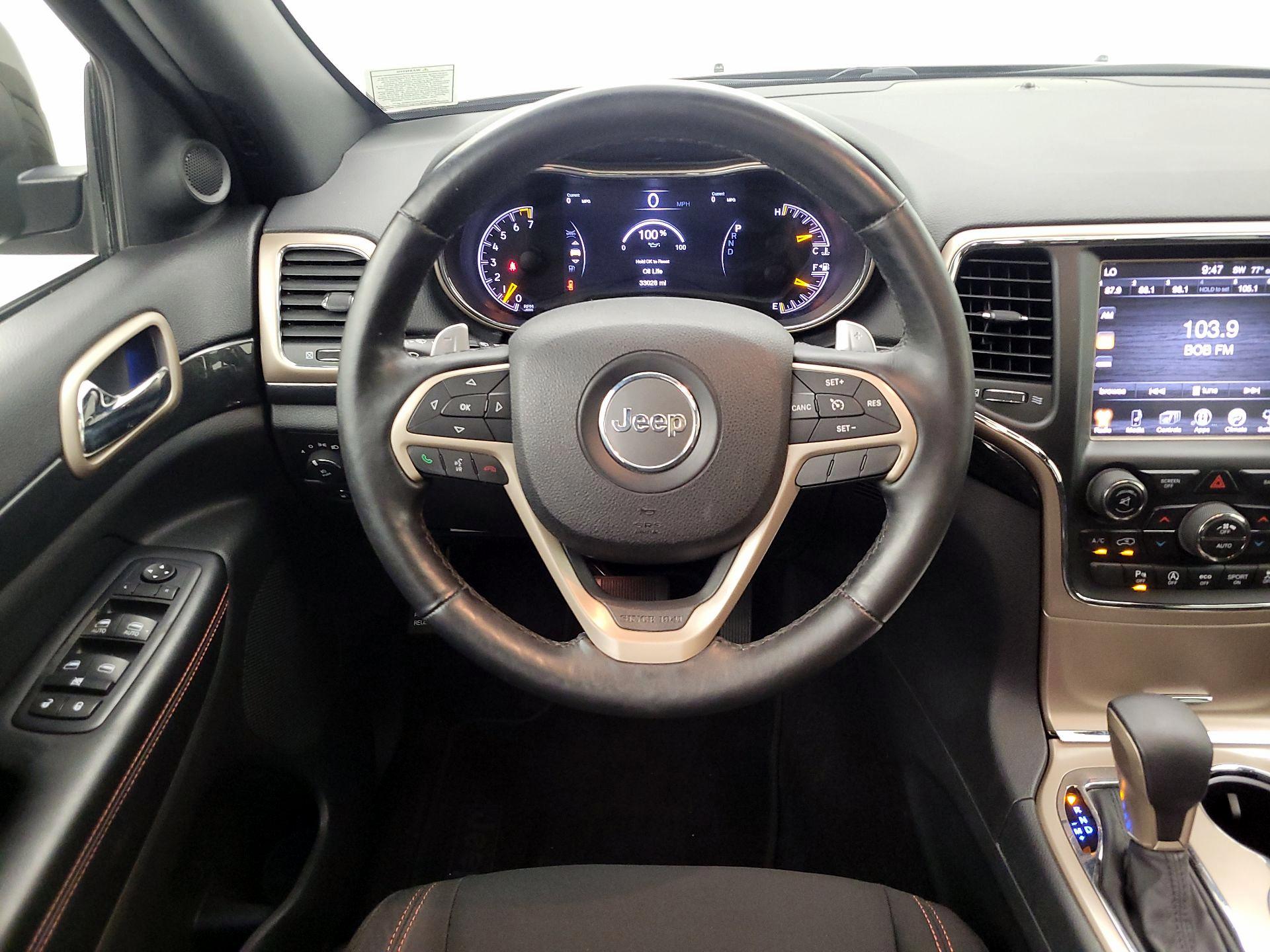 Thumbnail: 2016 Jeep Grand Cherokee - 10