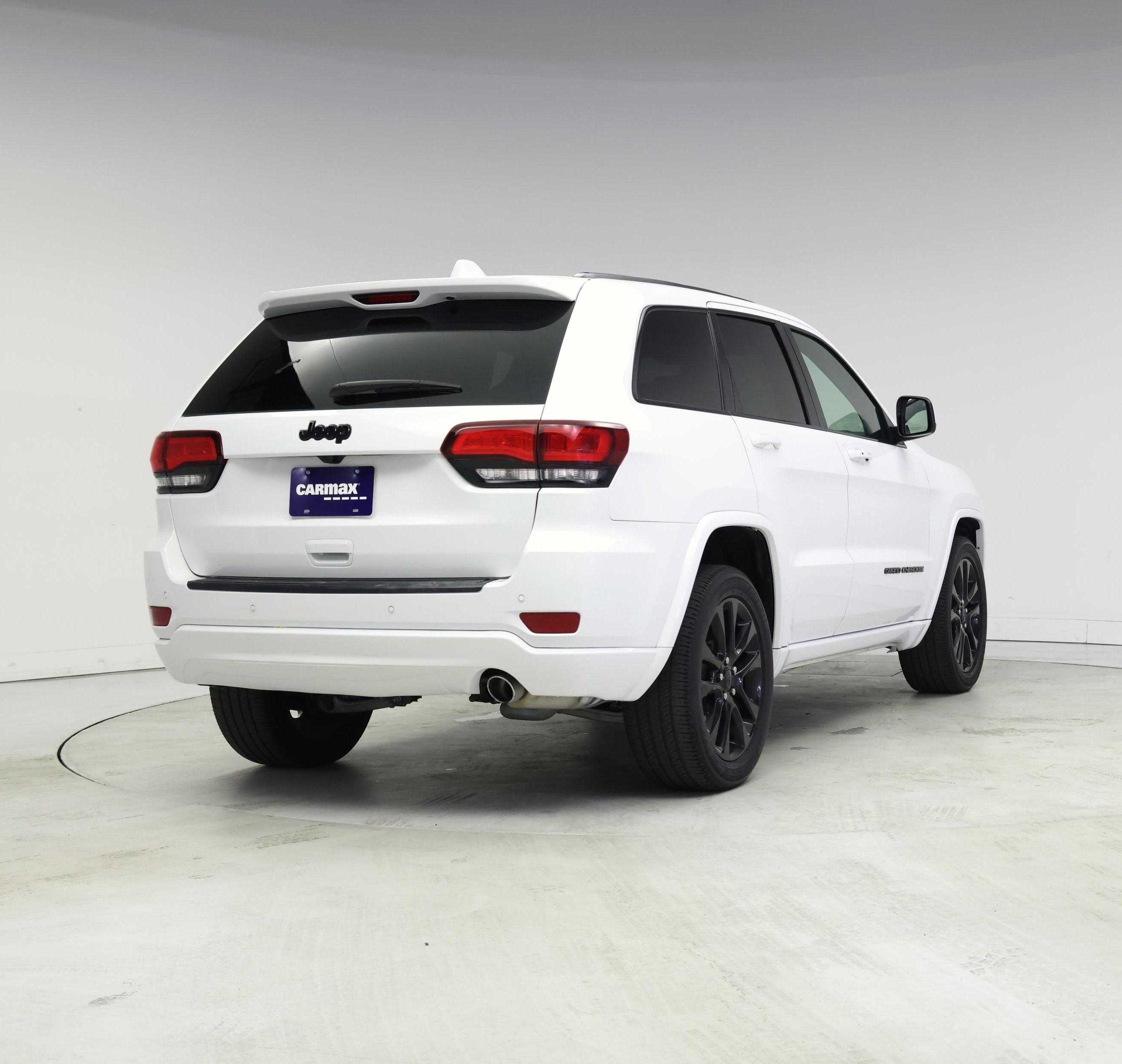 Thumbnail: 2021 Jeep Grand Cherokee - 8