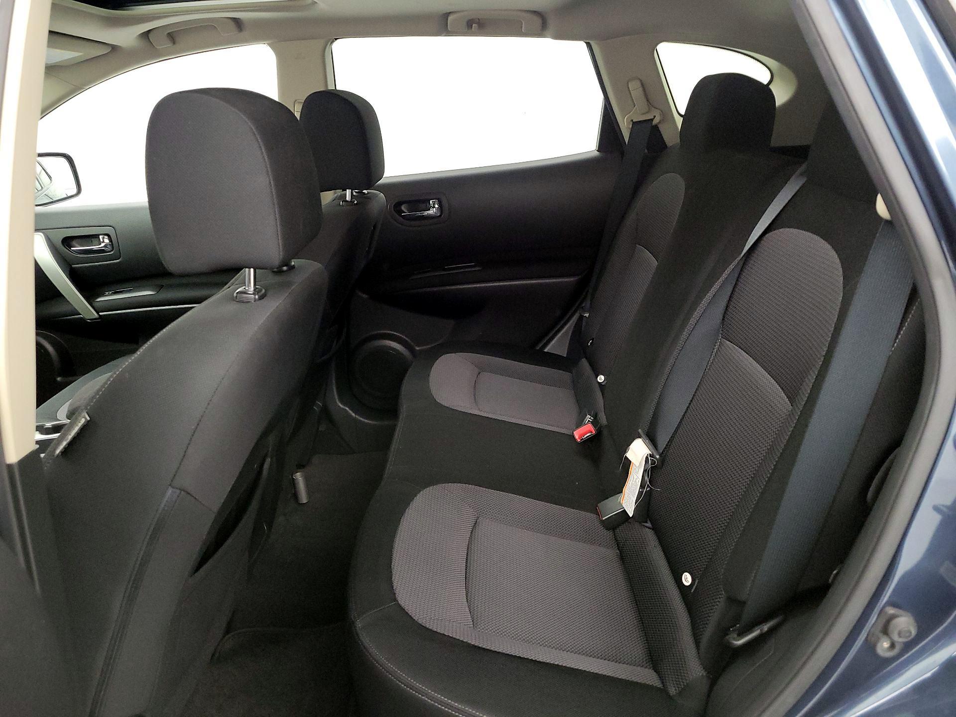 Thumbnail: 2013 Nissan Rogue - 20