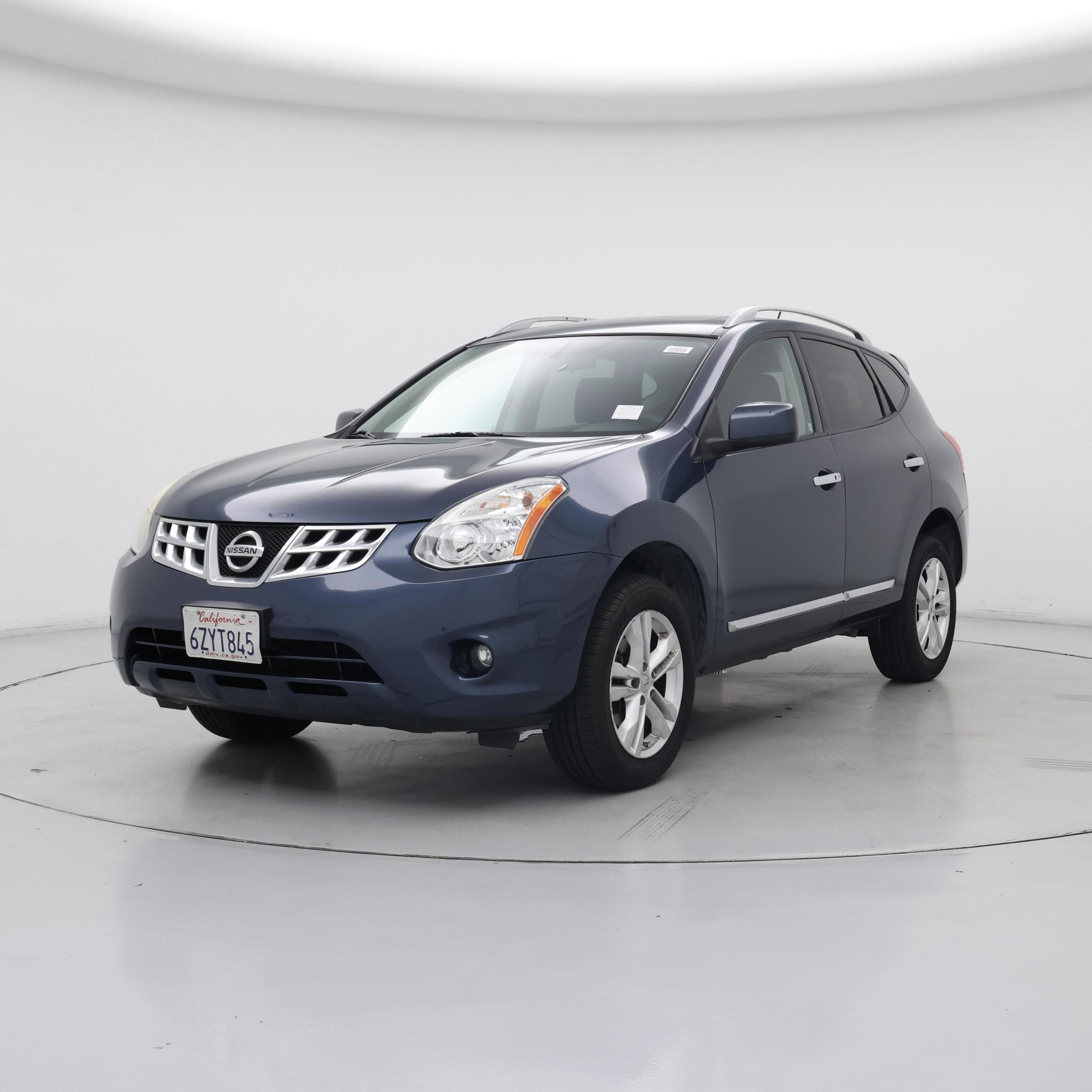 Thumbnail: 2013 Nissan Rogue - 4