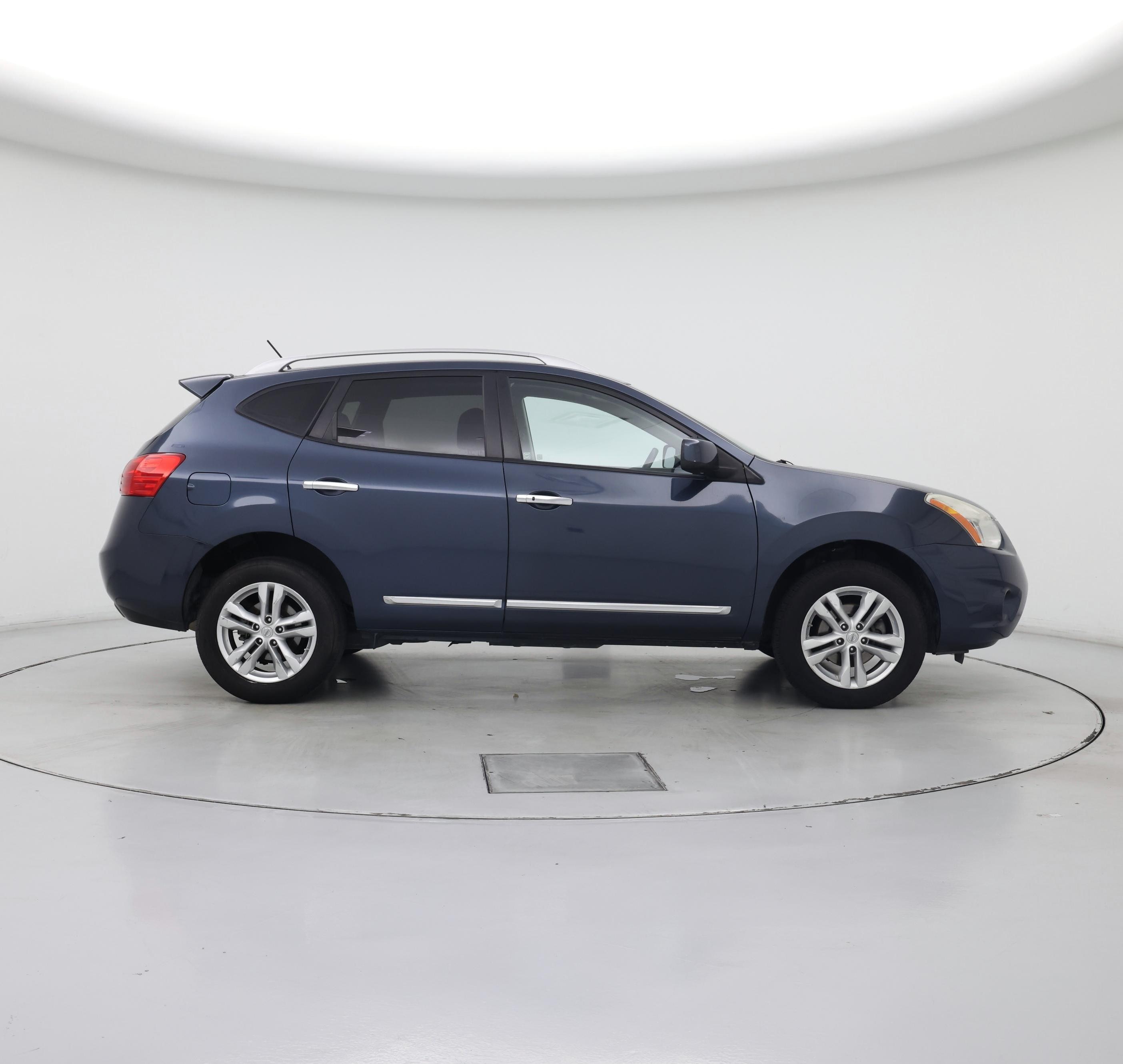 Thumbnail: 2013 Nissan Rogue - 7