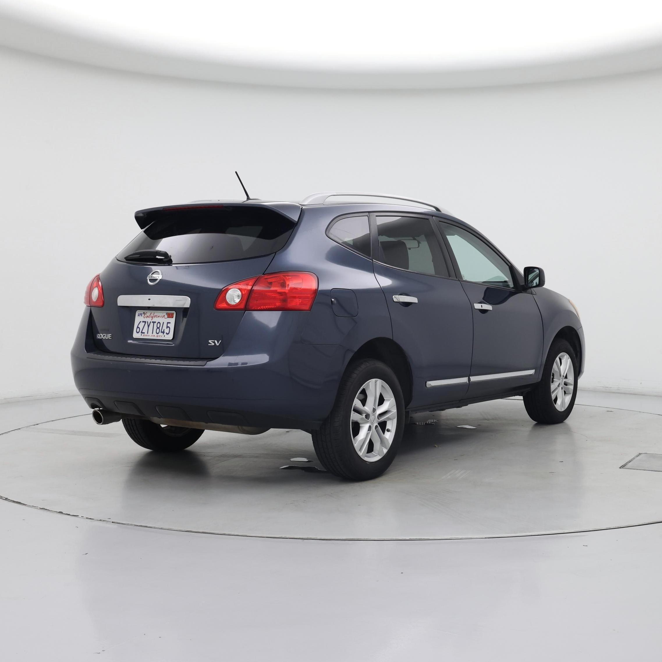 Thumbnail: 2013 Nissan Rogue - 8