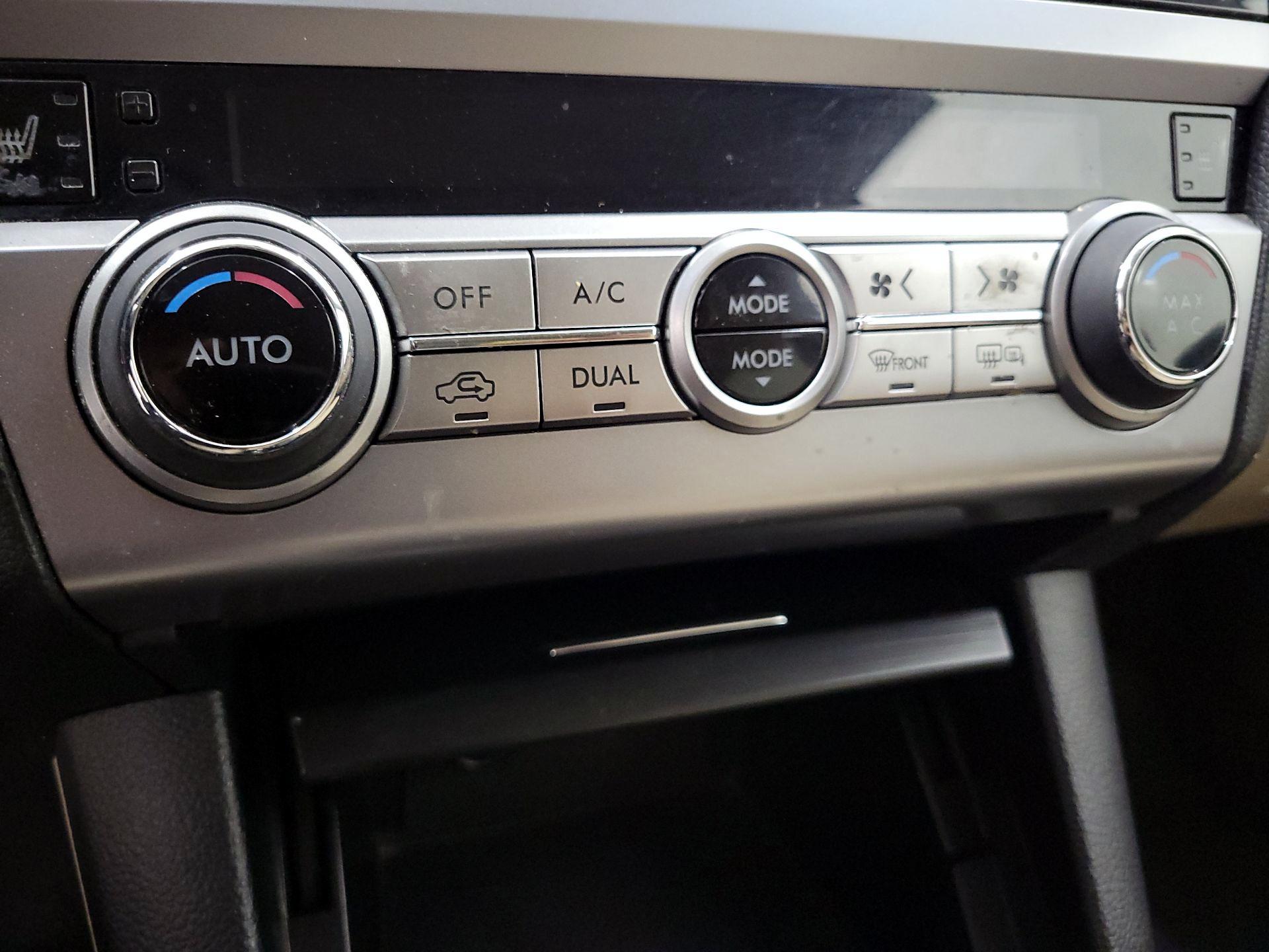 Thumbnail: 2016 Subaru Outback - 16