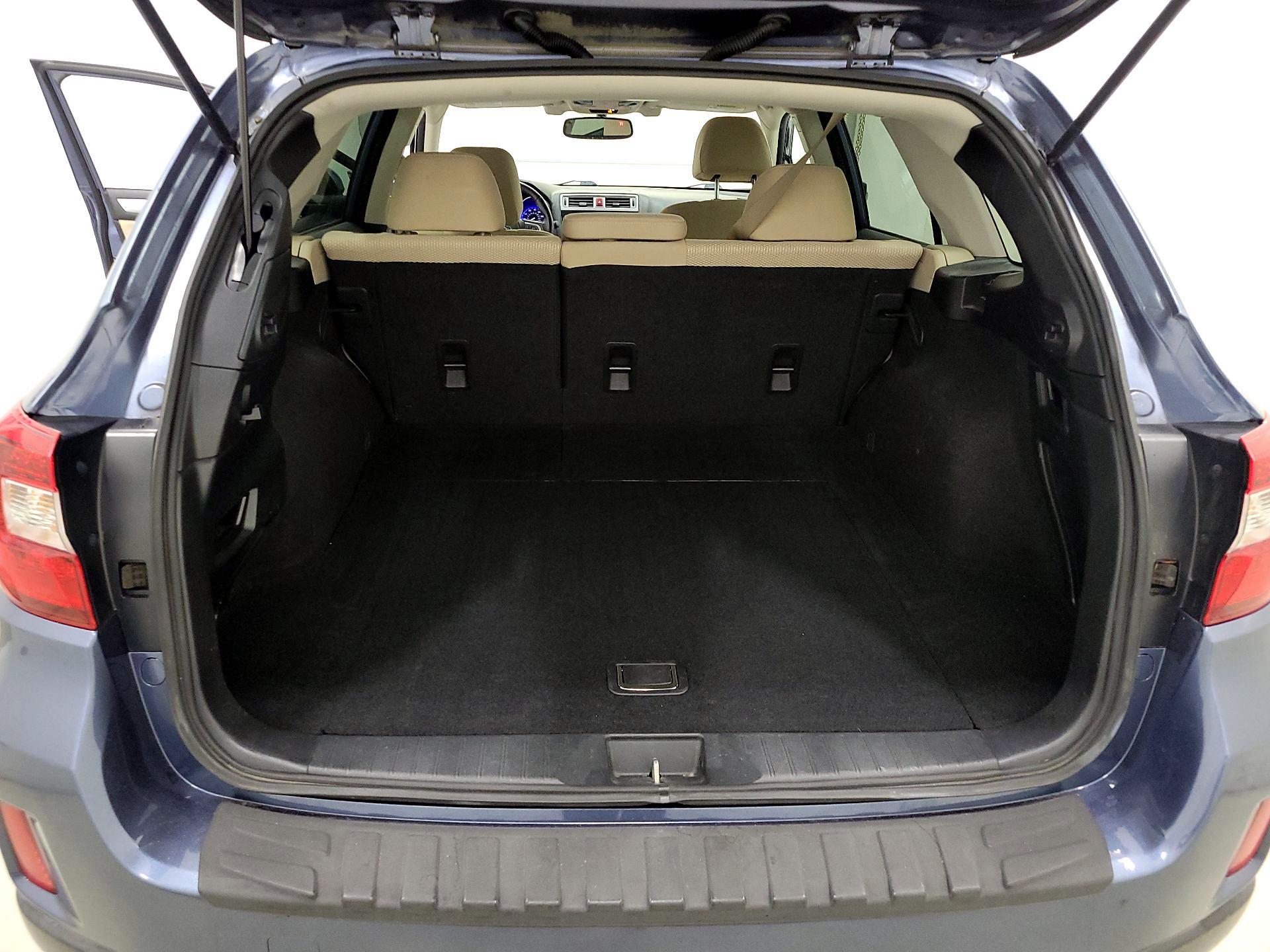 Thumbnail: 2016 Subaru Outback - 19