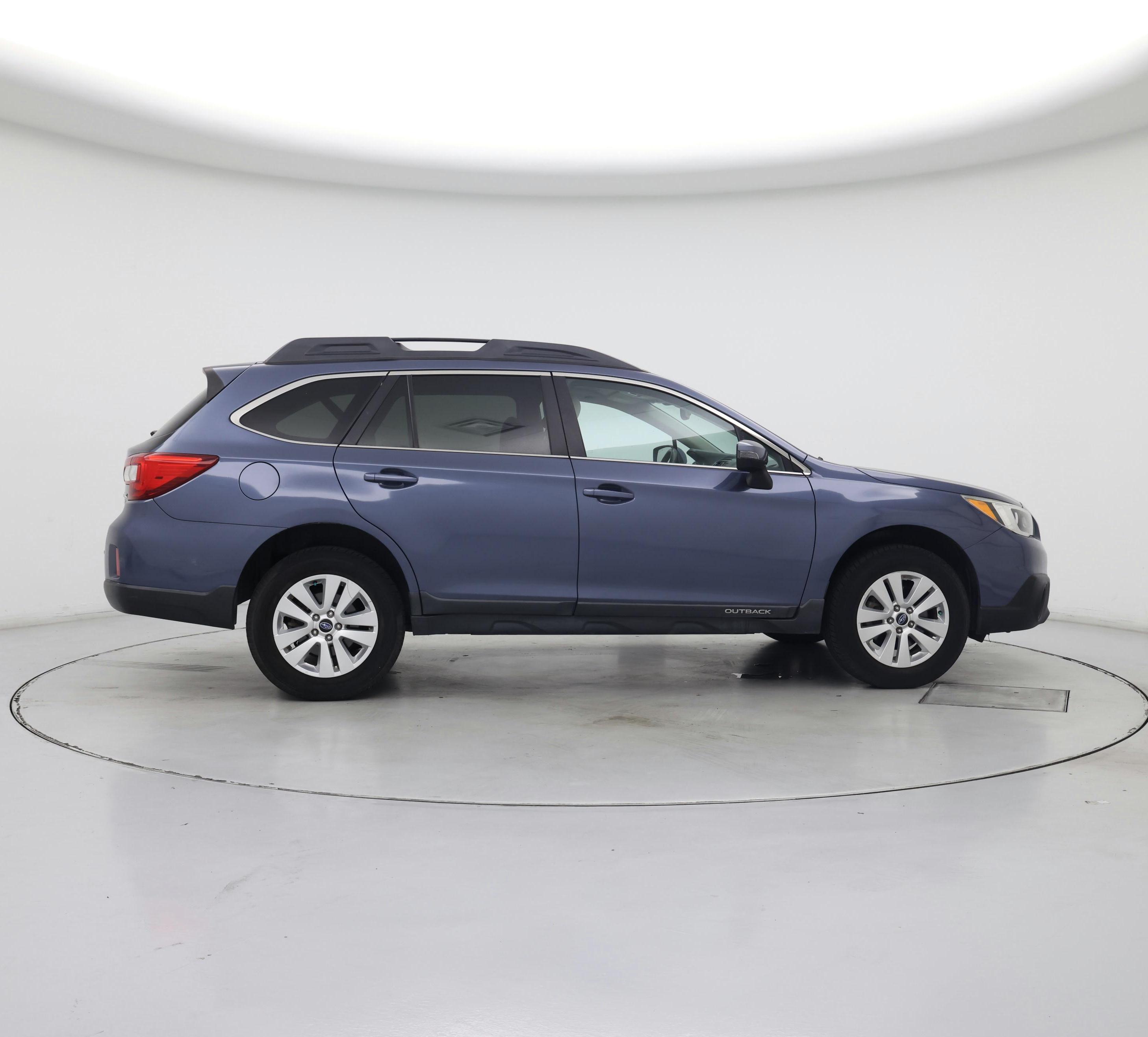 Thumbnail: 2016 Subaru Outback - 7