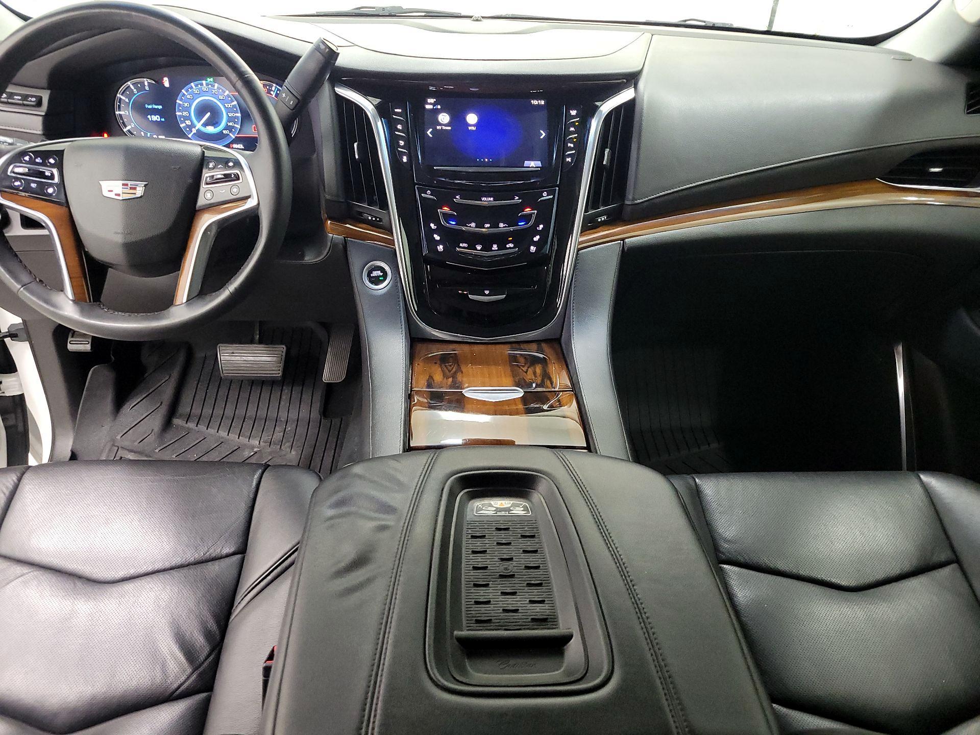 Thumbnail: 2017 Cadillac Escalade - 9