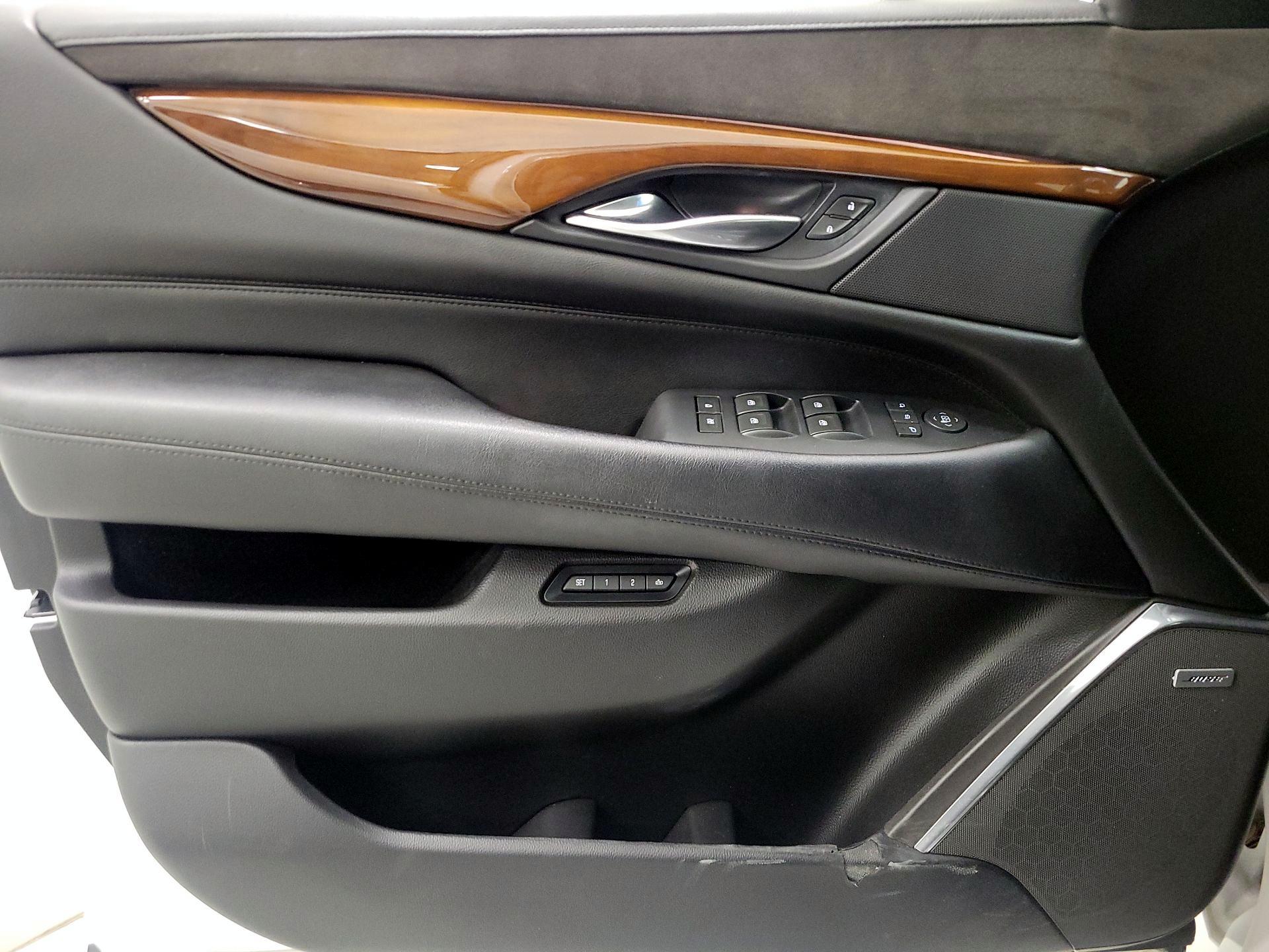 Thumbnail: 2017 Cadillac Escalade - 12