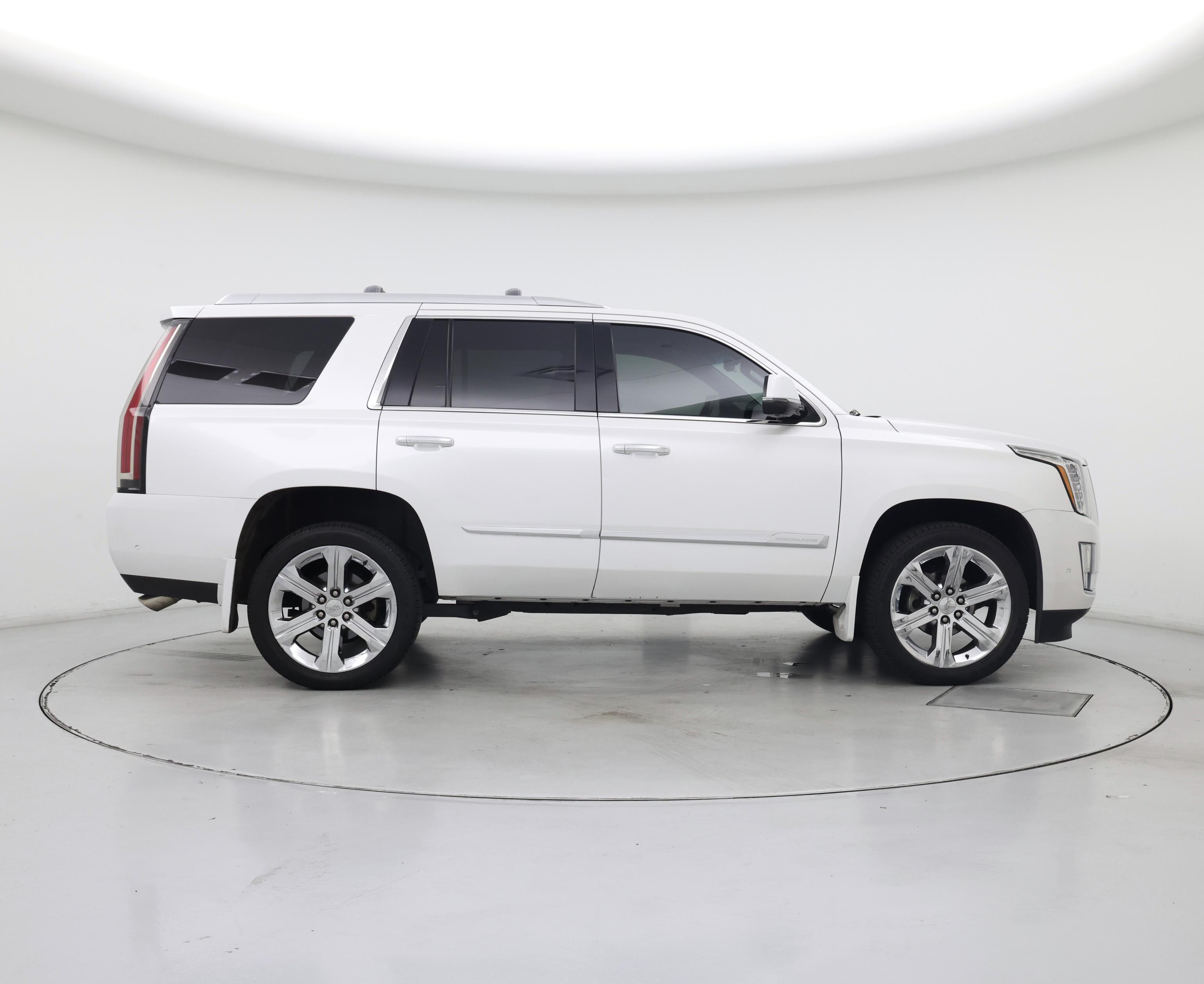 Thumbnail: 2017 Cadillac Escalade - 7