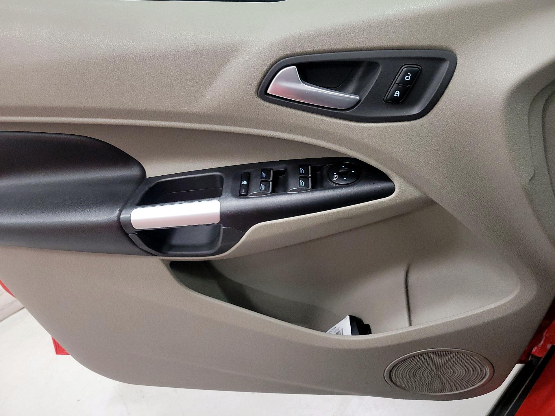 Thumbnail: 2015 Ford Transit Series - 12