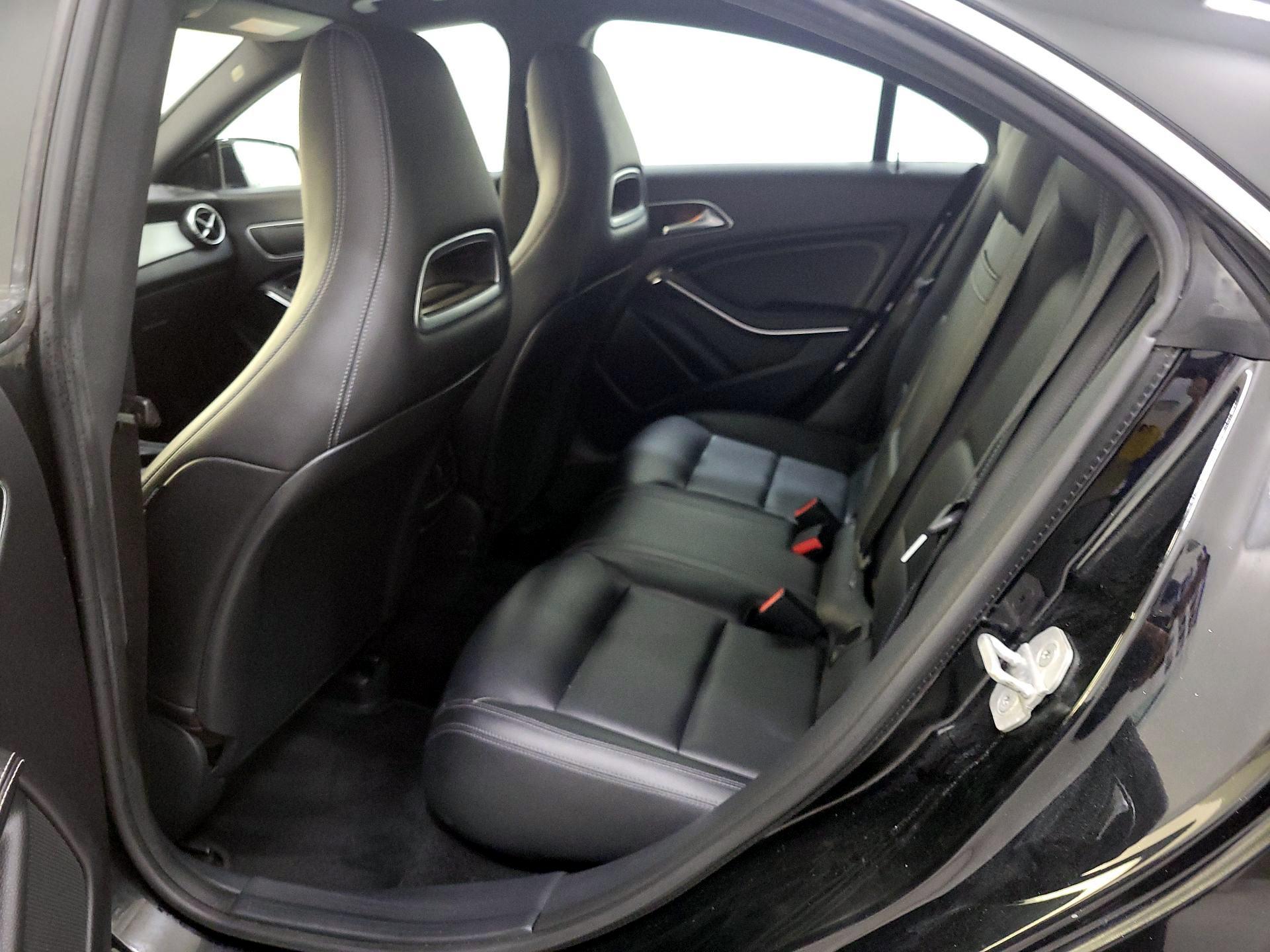 Thumbnail: 2016 Mercedes-Benz CLA - 19