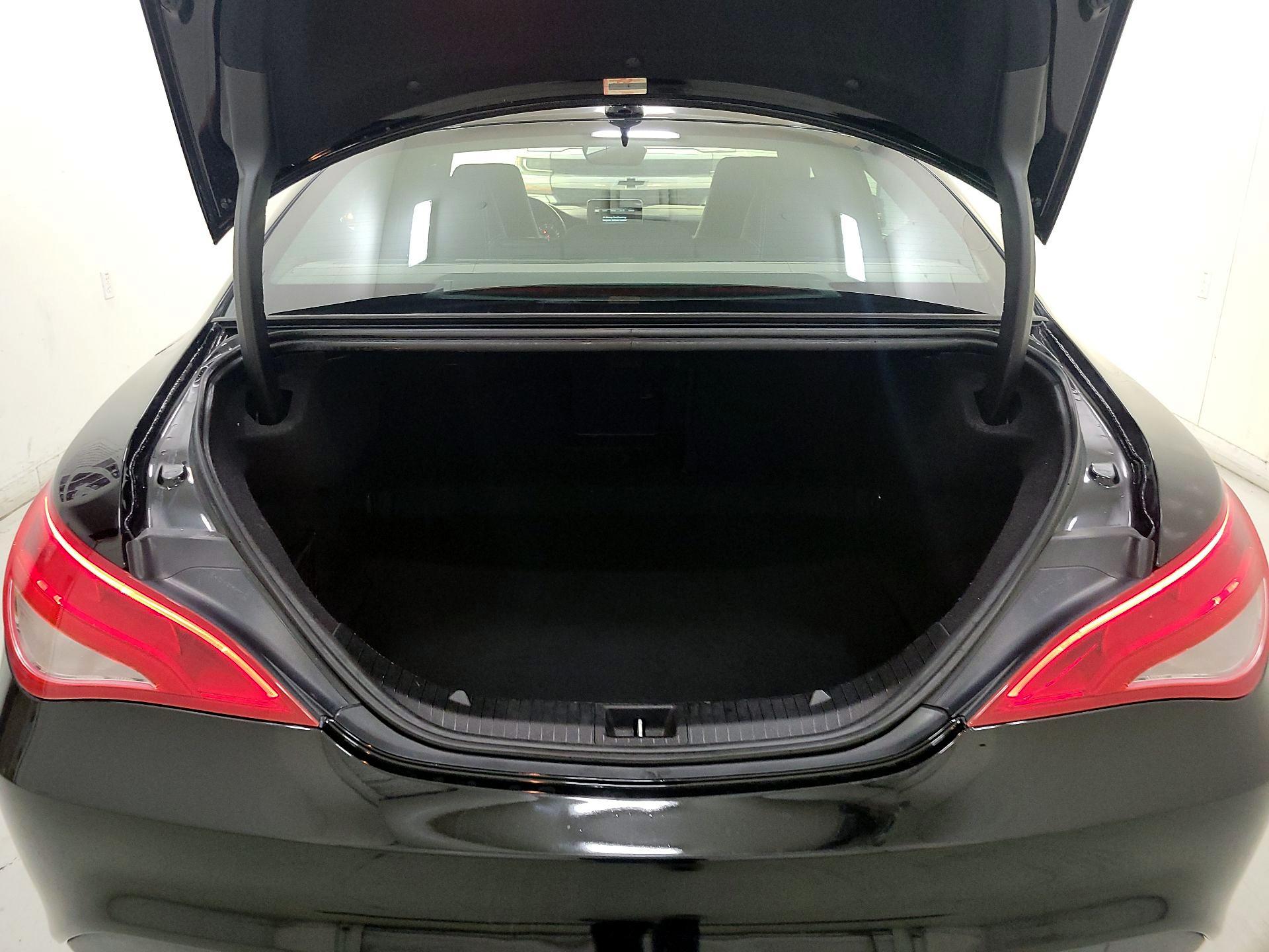 Thumbnail: 2016 Mercedes-Benz CLA - 20