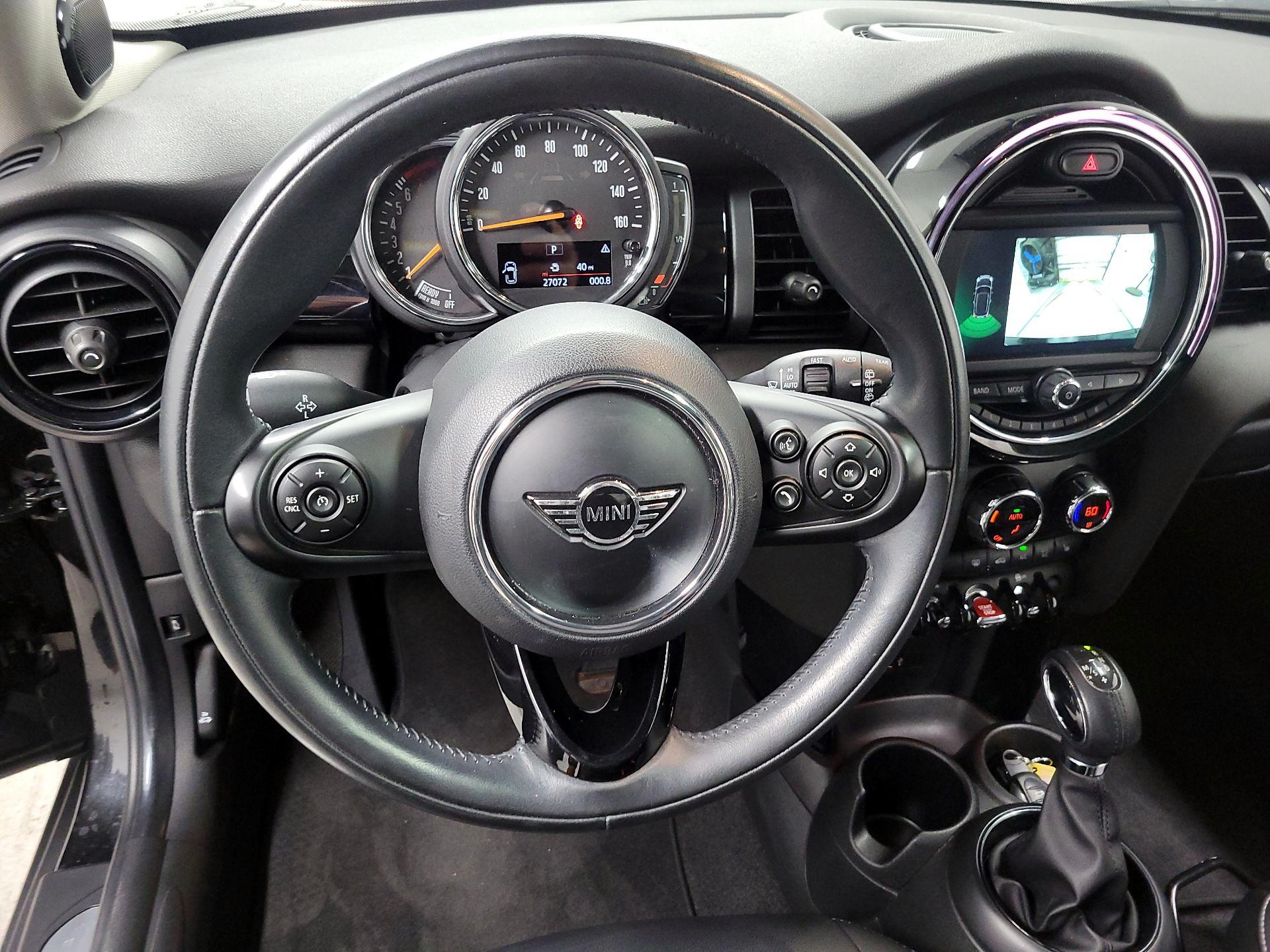Thumbnail: 2019 MINI Cooper Hardtop - 10